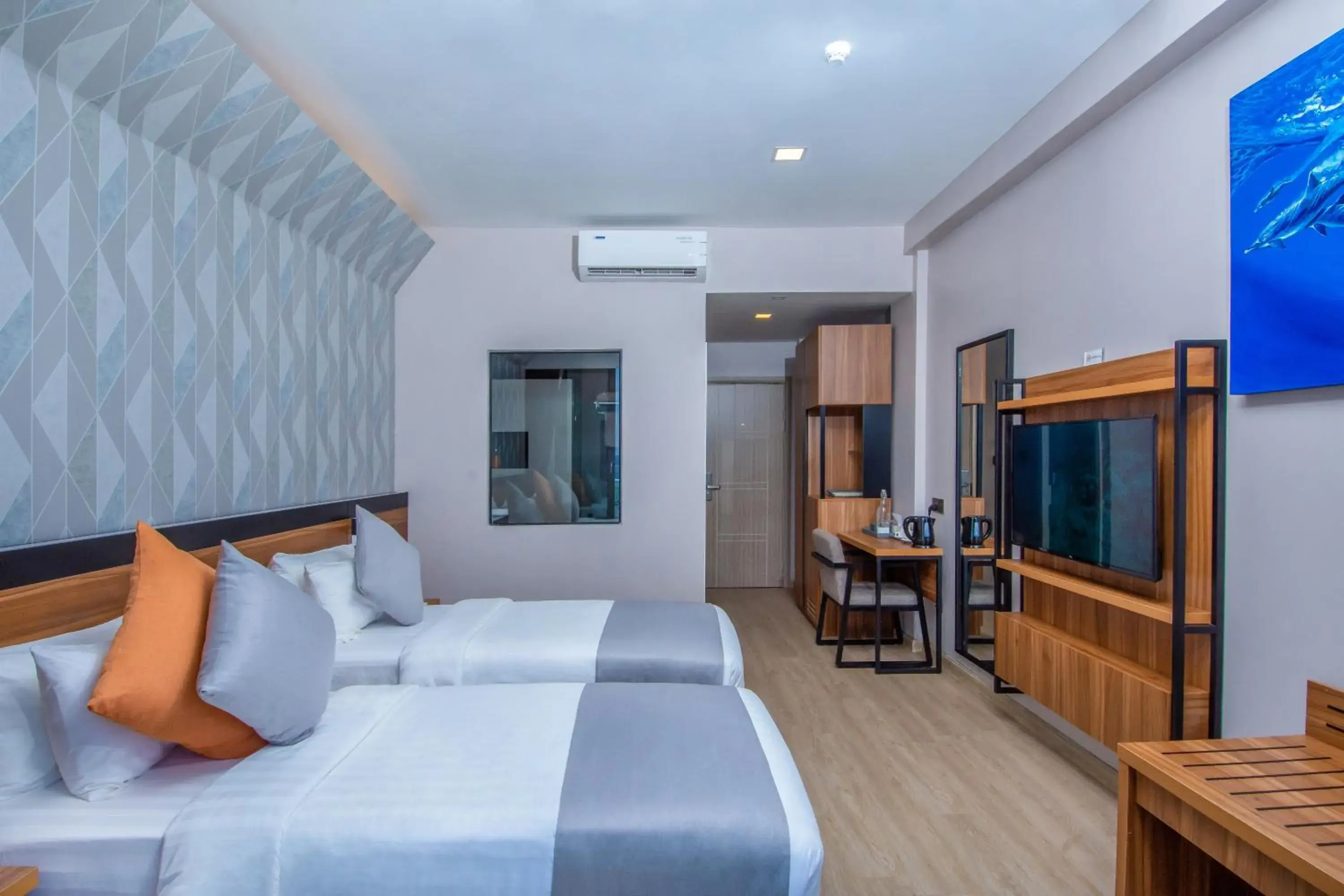 Double or Twin Room with Partial Sea View in Triton Prestige Seaview and Spa Double or Twin Room with Partial Sea View in Triton Prestige Seaview and Spa