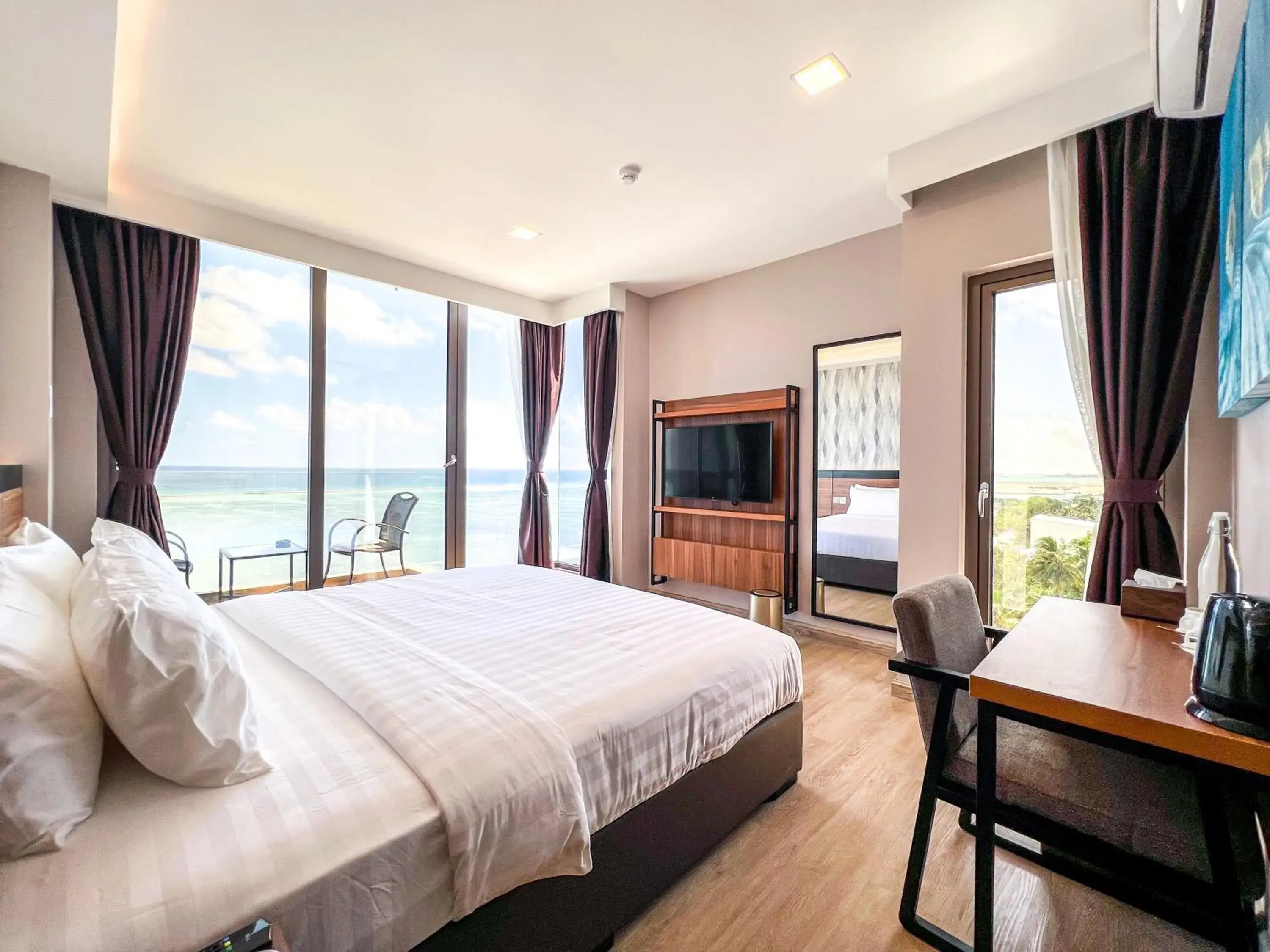 Deluxe Double or Twin Room with Sea View in Triton Prestige Seaview and Spa Deluxe Double or Twin Room with Sea View in Triton Prestige Seaview and Spa