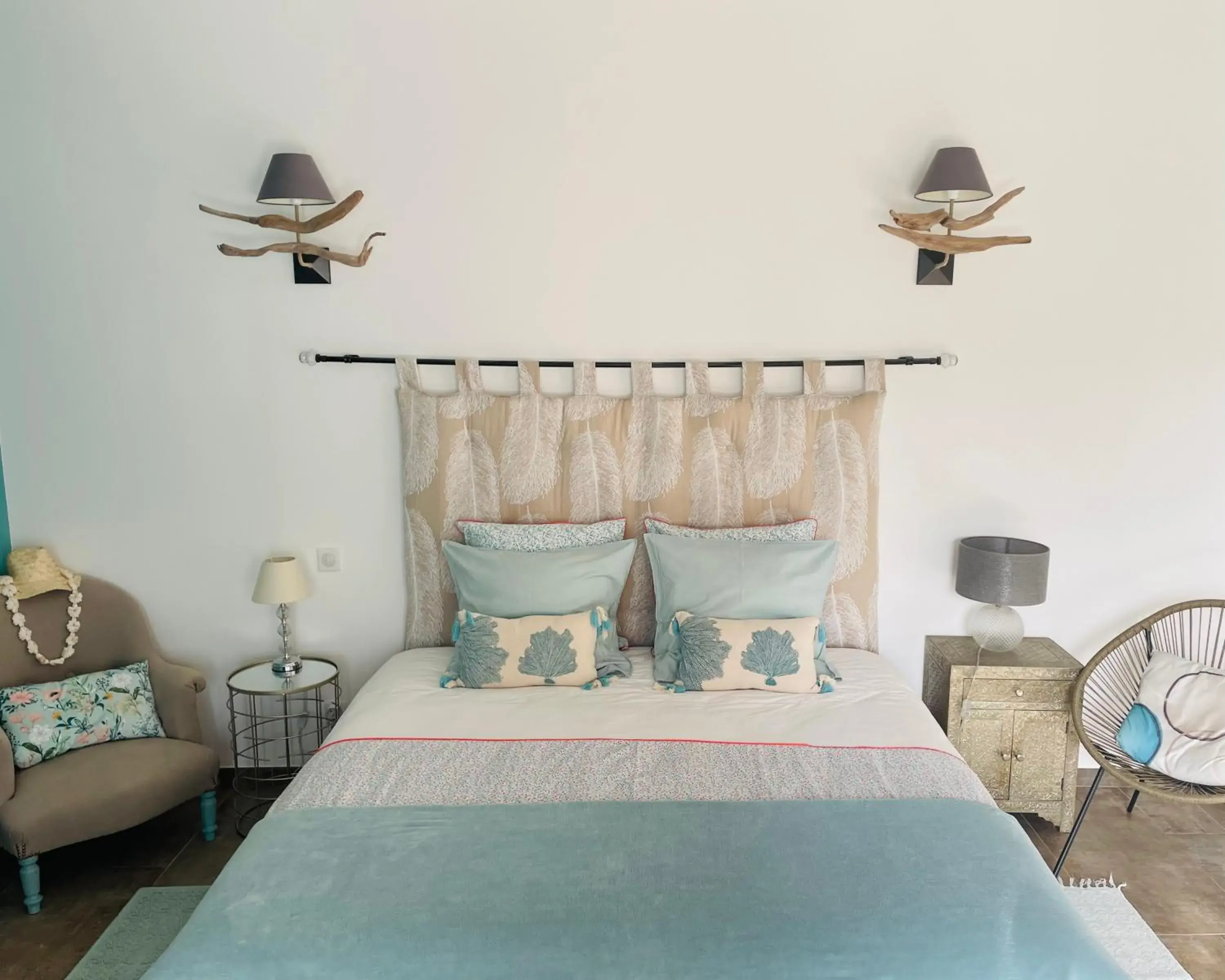 Double Room with Pool View in Côté Dentelles Double Room with Pool View in Côté Dentelles