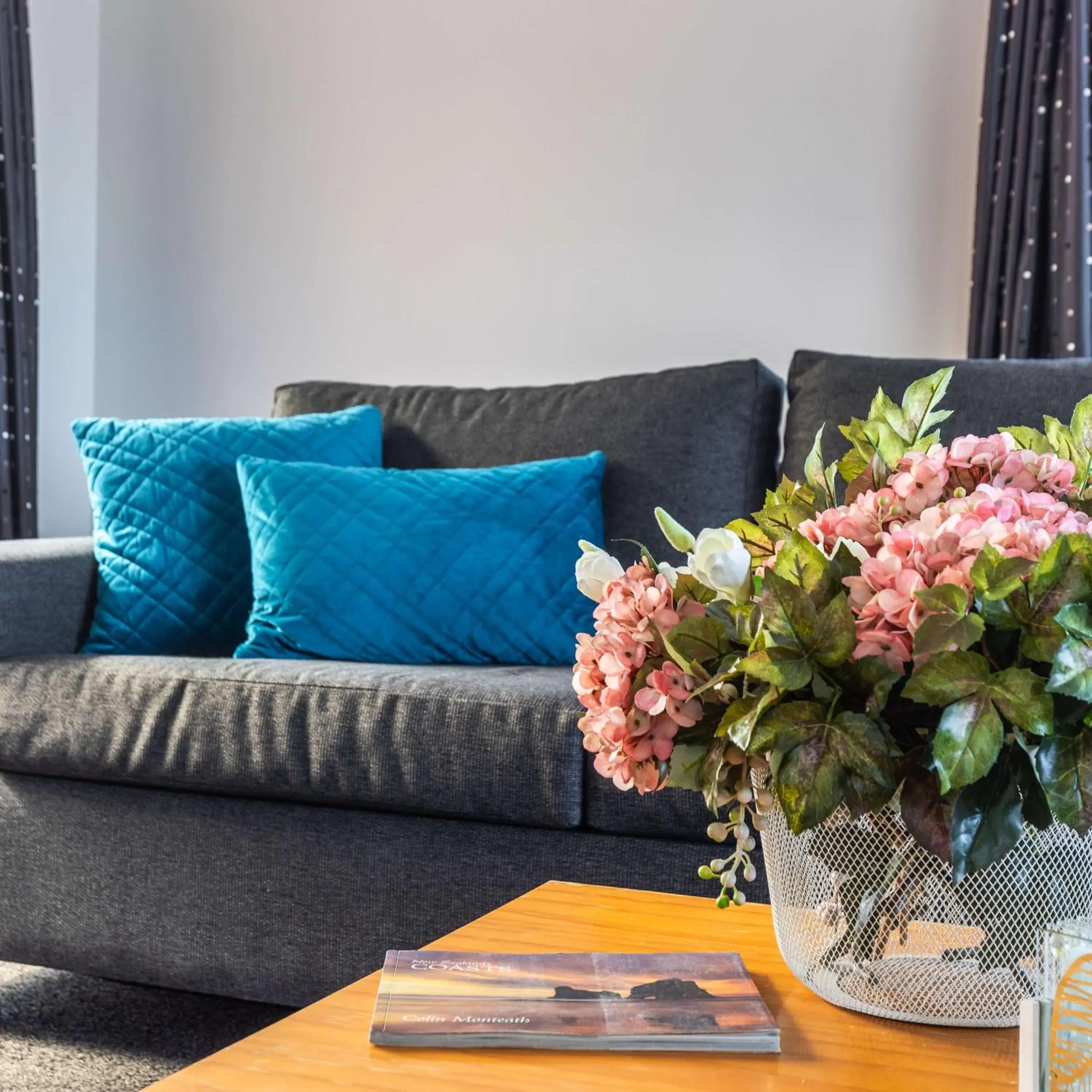 Triple Room with Balcony in Ika Nui Taupo Triple Room with Balcony in Ika Nui Taupo