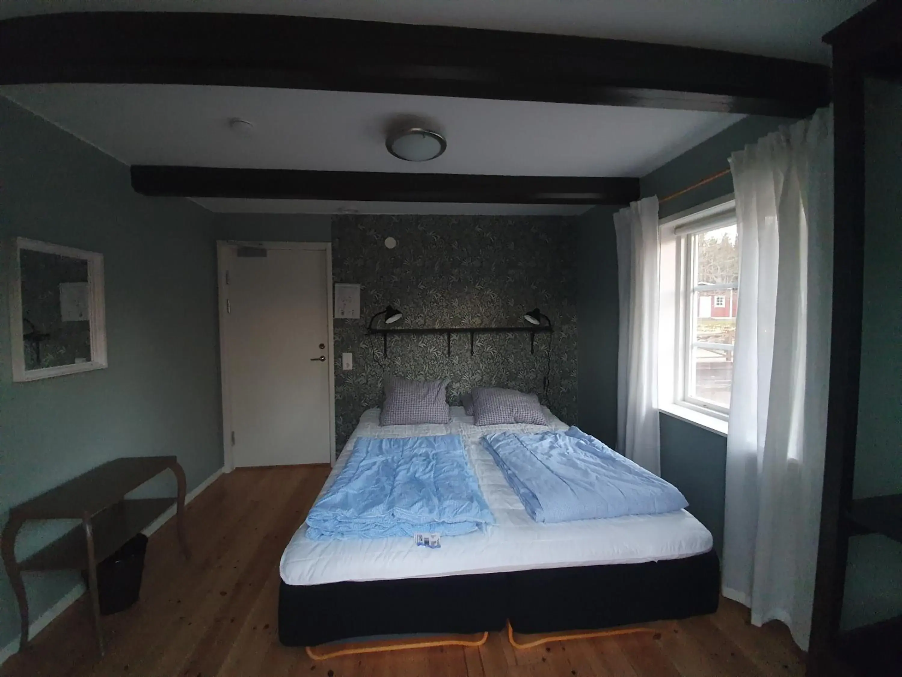 Double Room with Shared Bathroom in Klåveröd logi & café Double Room with Shared Bathroom in Klåveröd logi & café