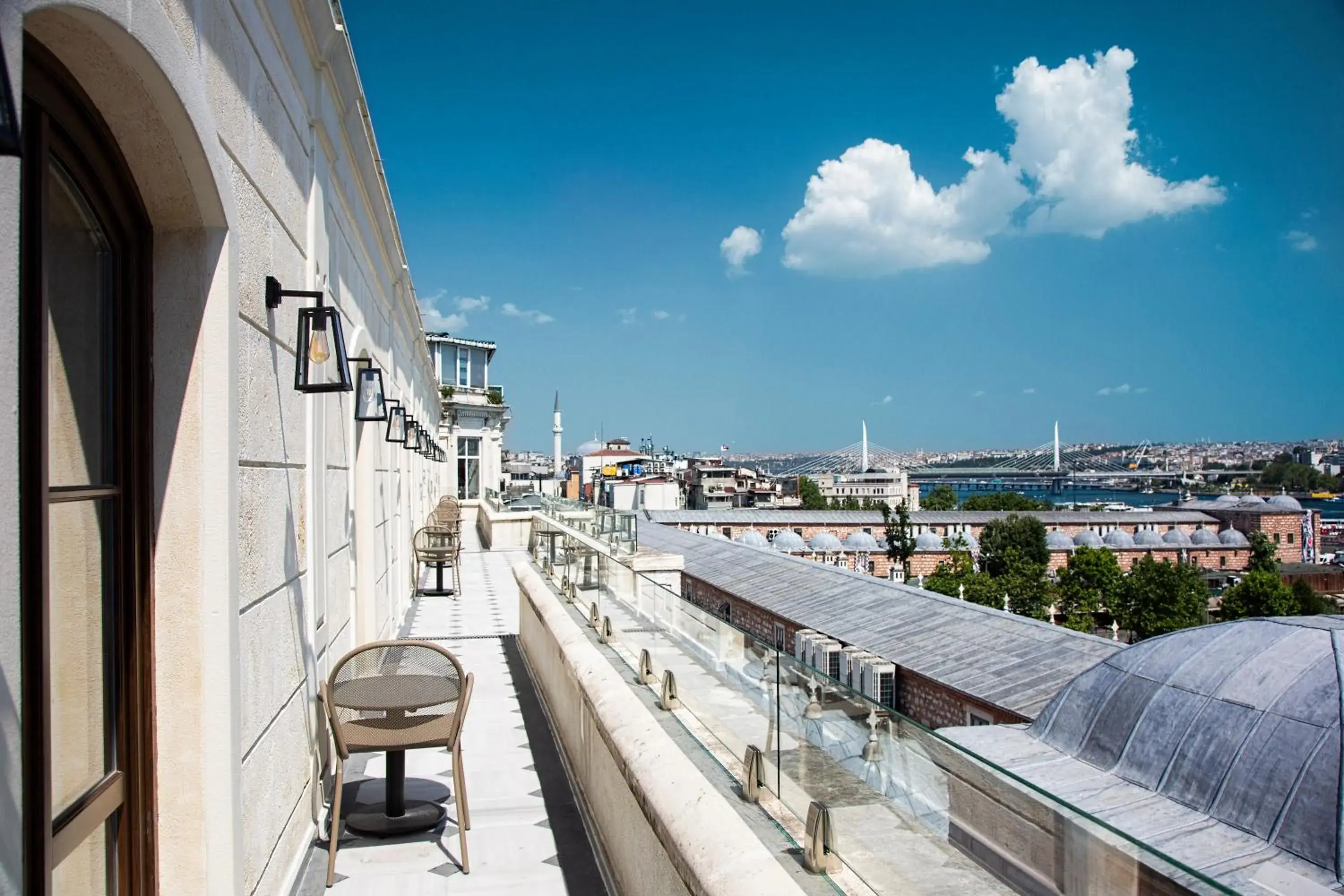 Deluxe Family with Balcony and Sea View in Mest Hotel Istanbul Sirkeci Deluxe Family with Balcony and Sea View in Mest Hotel Istanbul Sirkeci