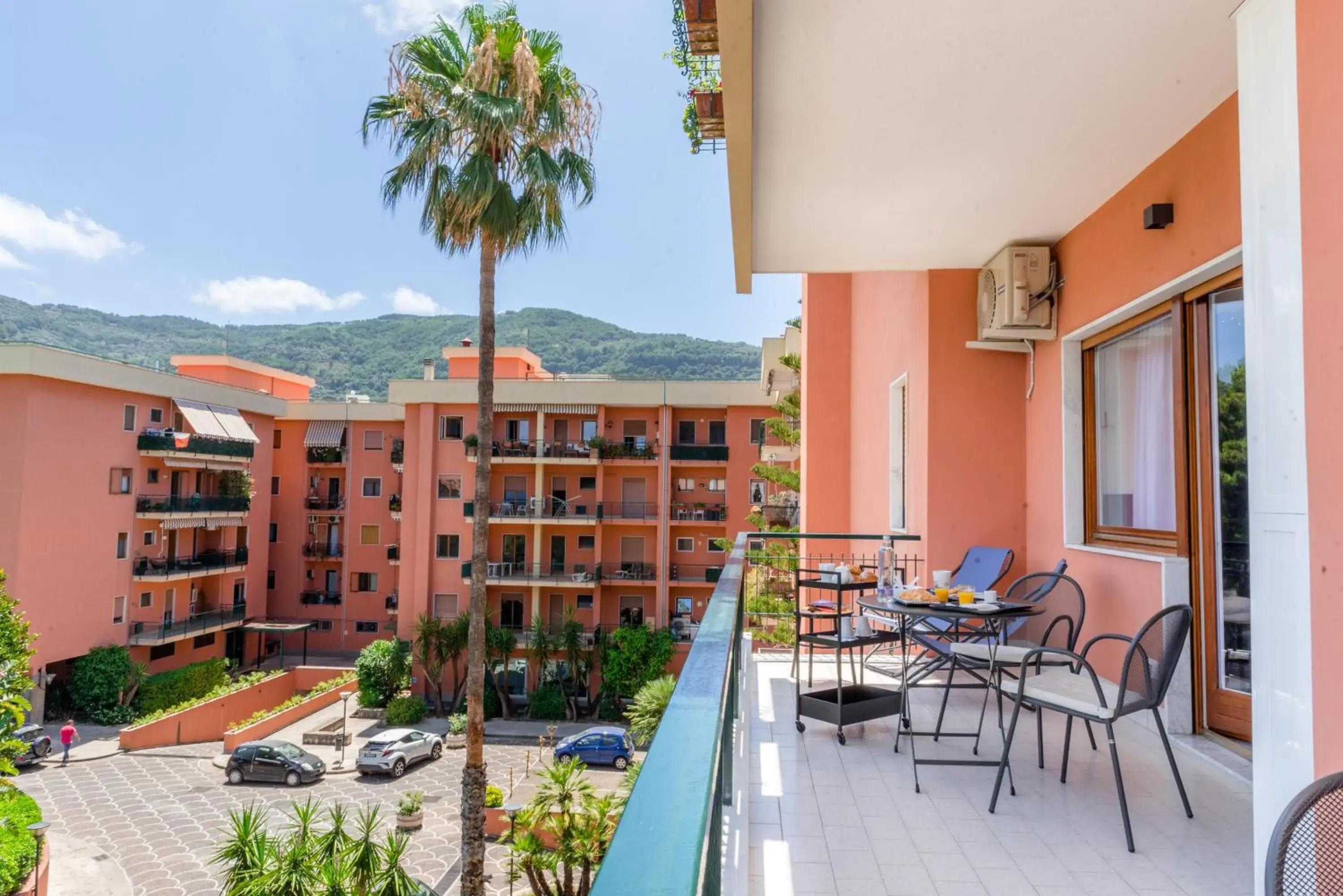 Suite with Spa Bath in Sorrento Colors&Suites Suite with Spa Bath in Sorrento Colors&Suites