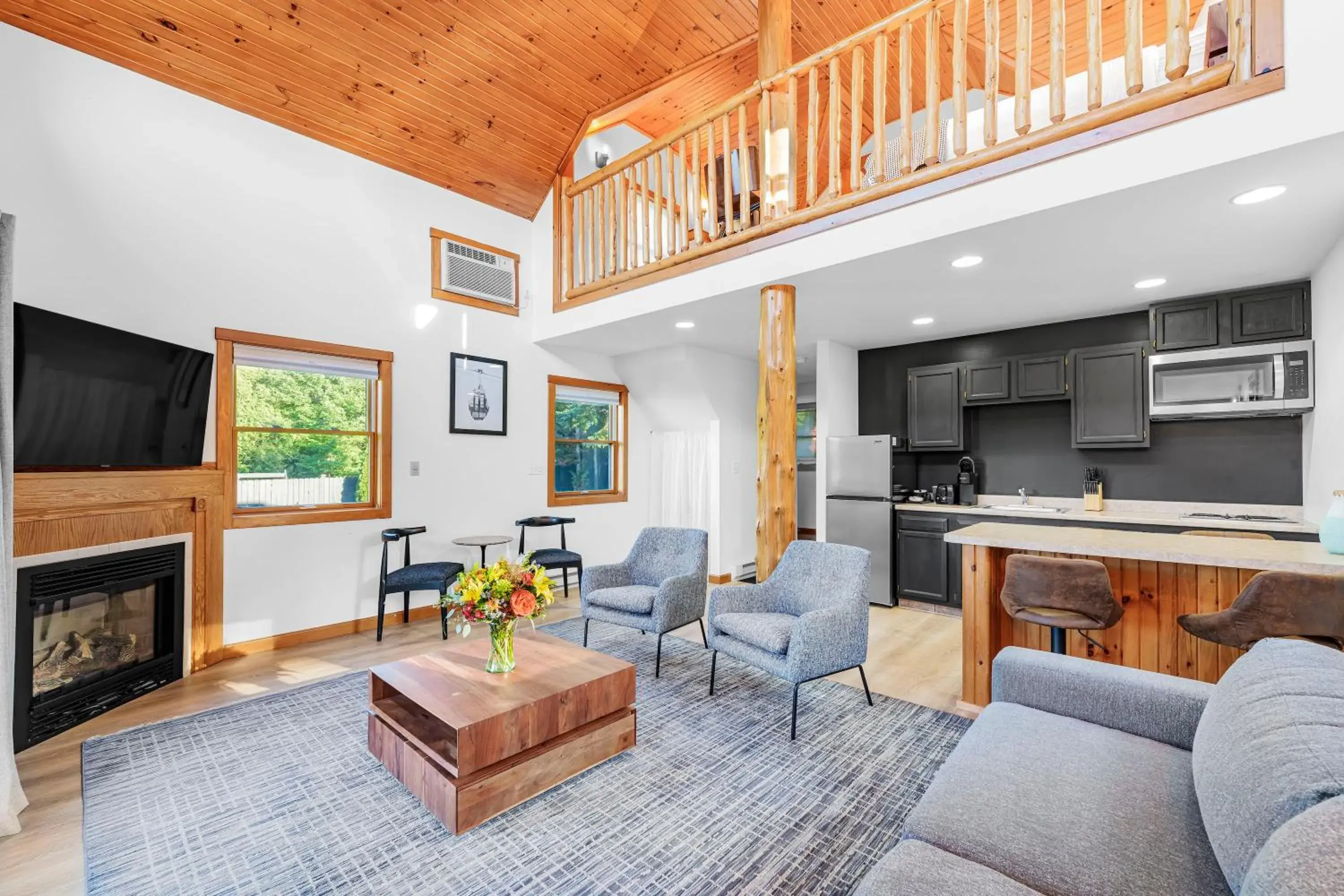 Two-Bedroom House in Placid Bay Hotel Two-Bedroom House in Placid Bay Hotel