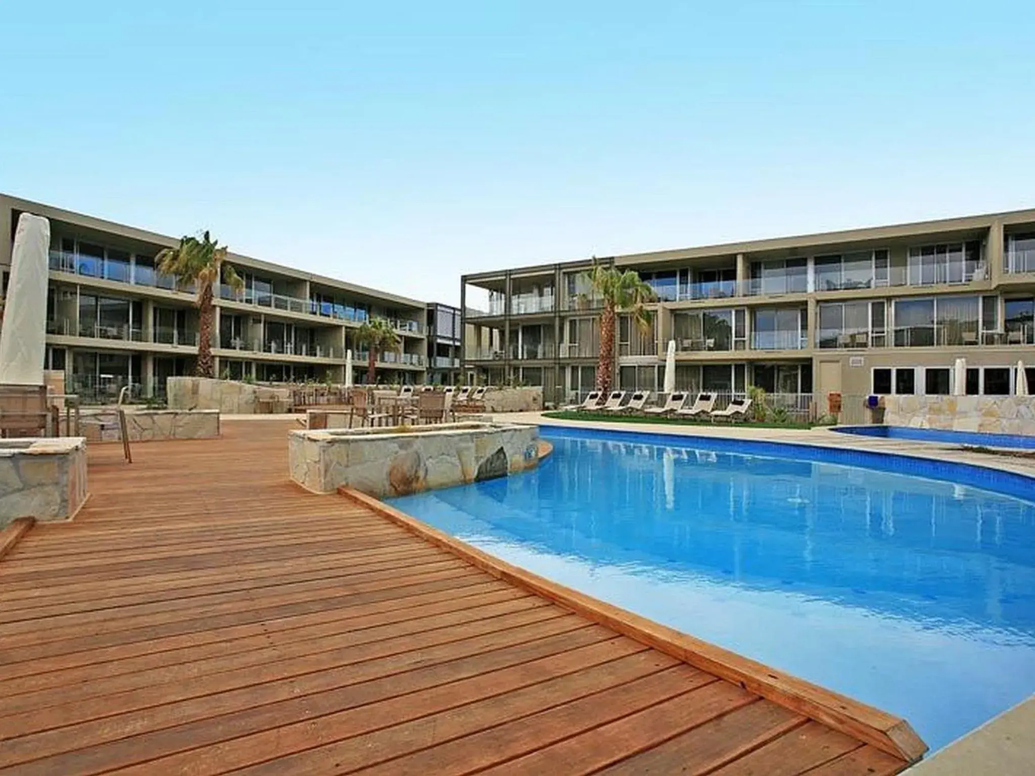 Resort Hotel Room 107 Resort Hotel Room 107