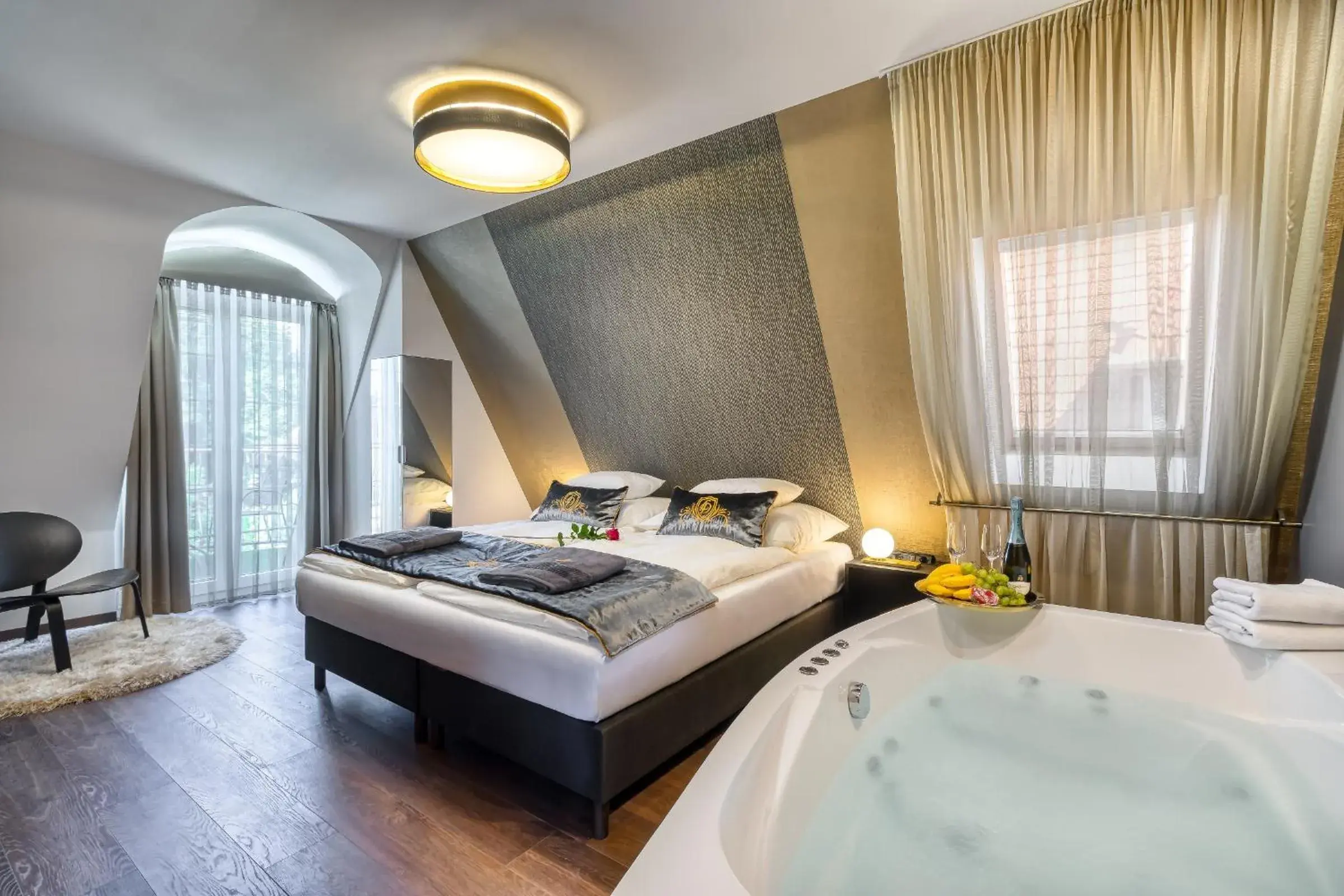 Deluxe Suite with Spa Bath in Love and Dream Élményvilla Deluxe Suite with Spa Bath in Love and Dream Élményvilla