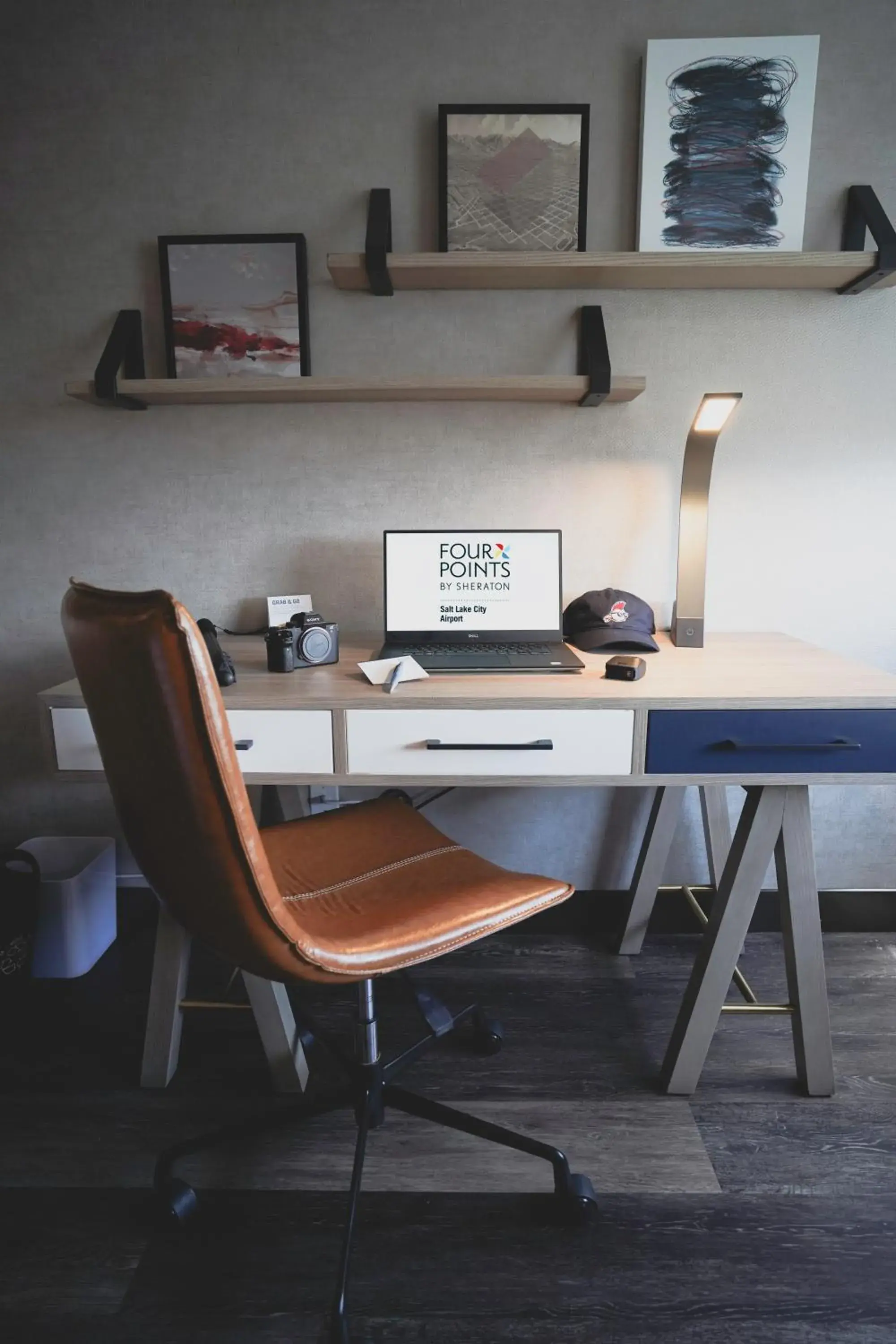 Double Room with Two Double Beds in Four Points by Sheraton Salt Lake City Airport Double Room with Two Double Beds in Four Points by Sheraton Salt Lake City Airport