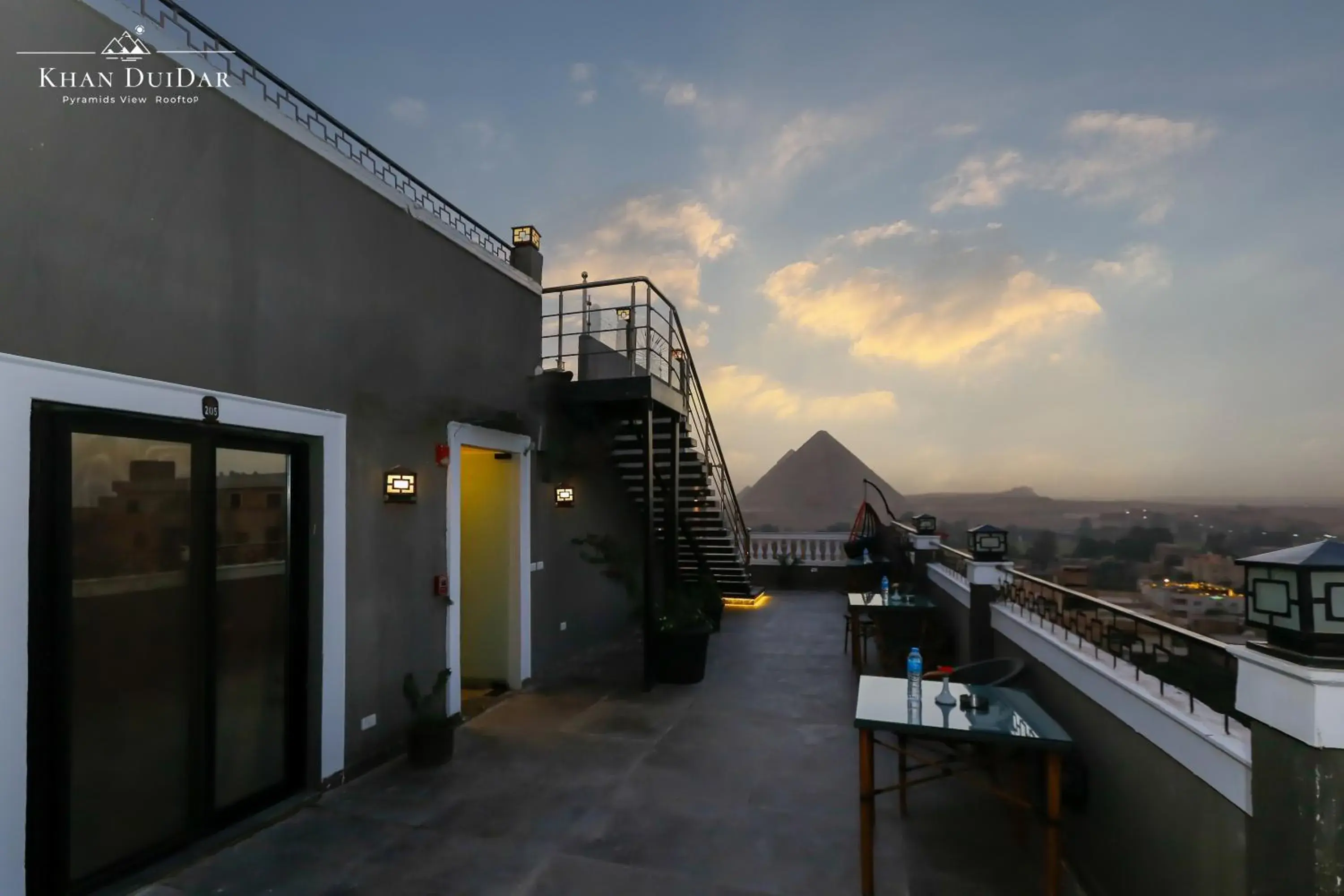Superior Double Room - Pyramids View With Terrace in Khan Duidar Inn - Pyramids View Rooftop Superior Double Room - Pyramids View With Terrace in Khan Duidar Inn - Pyramids View Rooftop