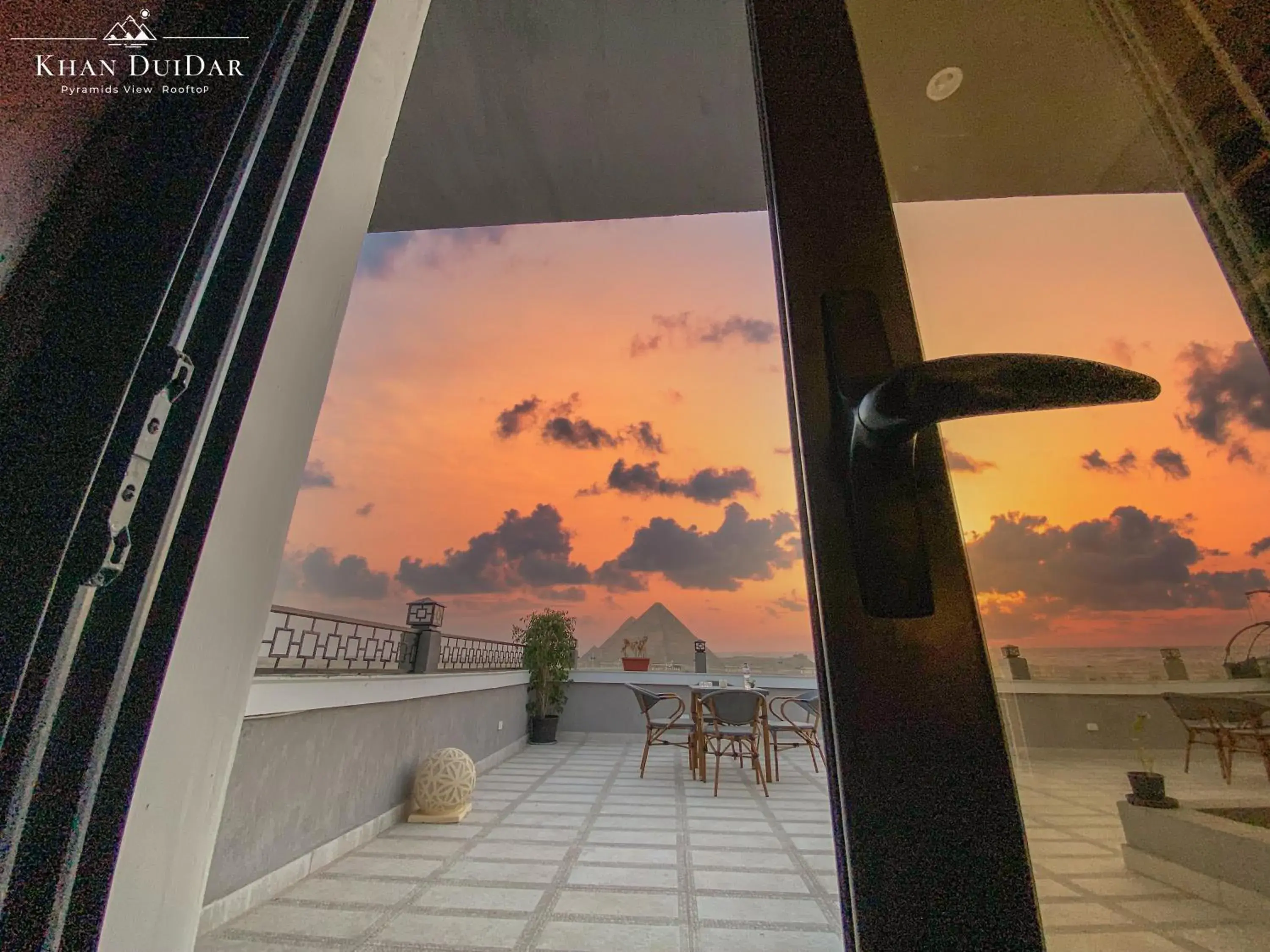 Premium Double Room - Pyramids View With Terrace in Khan Duidar Inn - Pyramids View Rooftop Premium Double Room - Pyramids View With Terrace in Khan Duidar Inn - Pyramids View Rooftop