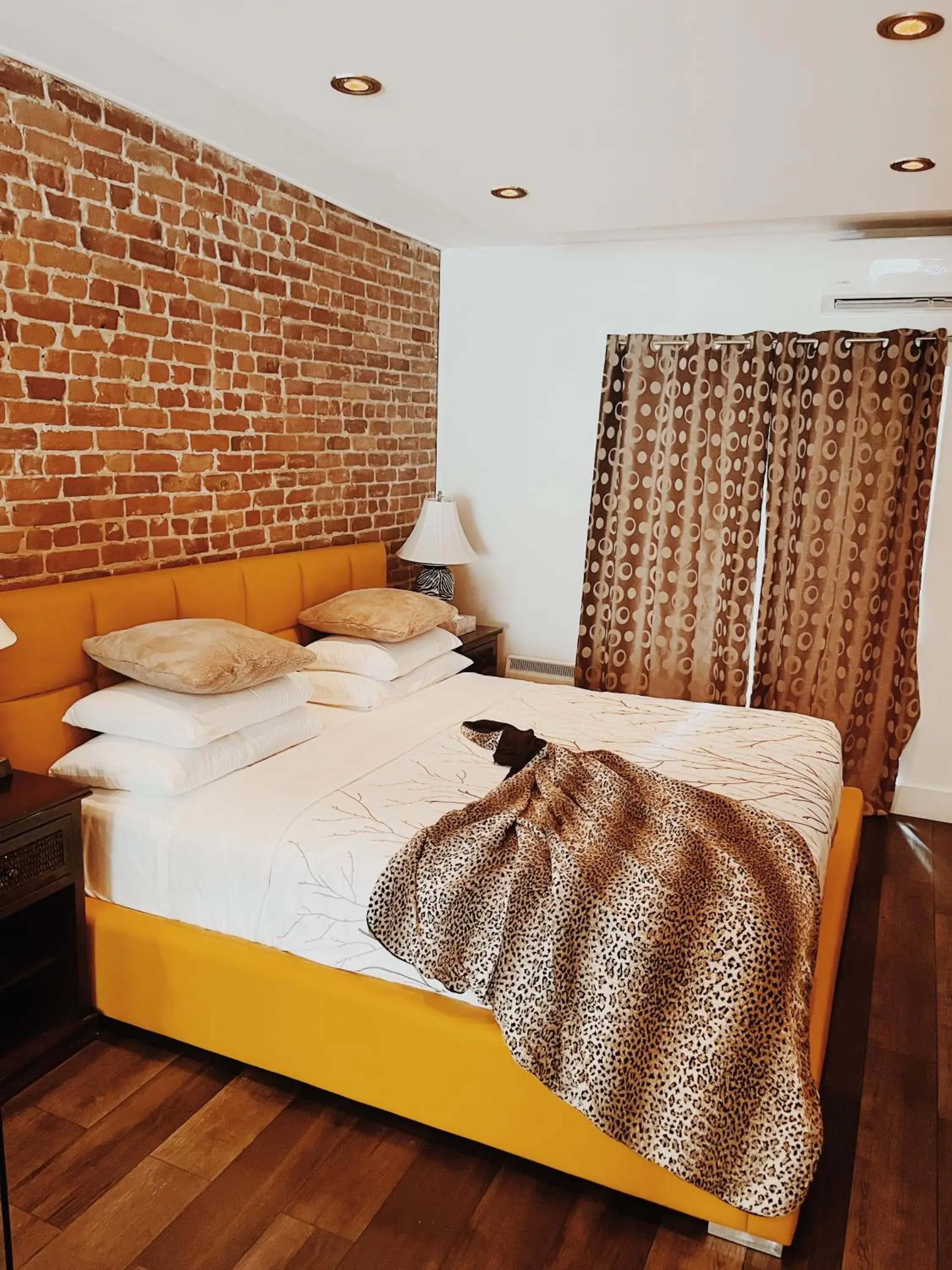 Deluxe Suite with Spa Bath in Hotel Kutuma Deluxe Suite with Spa Bath in Hotel Kutuma