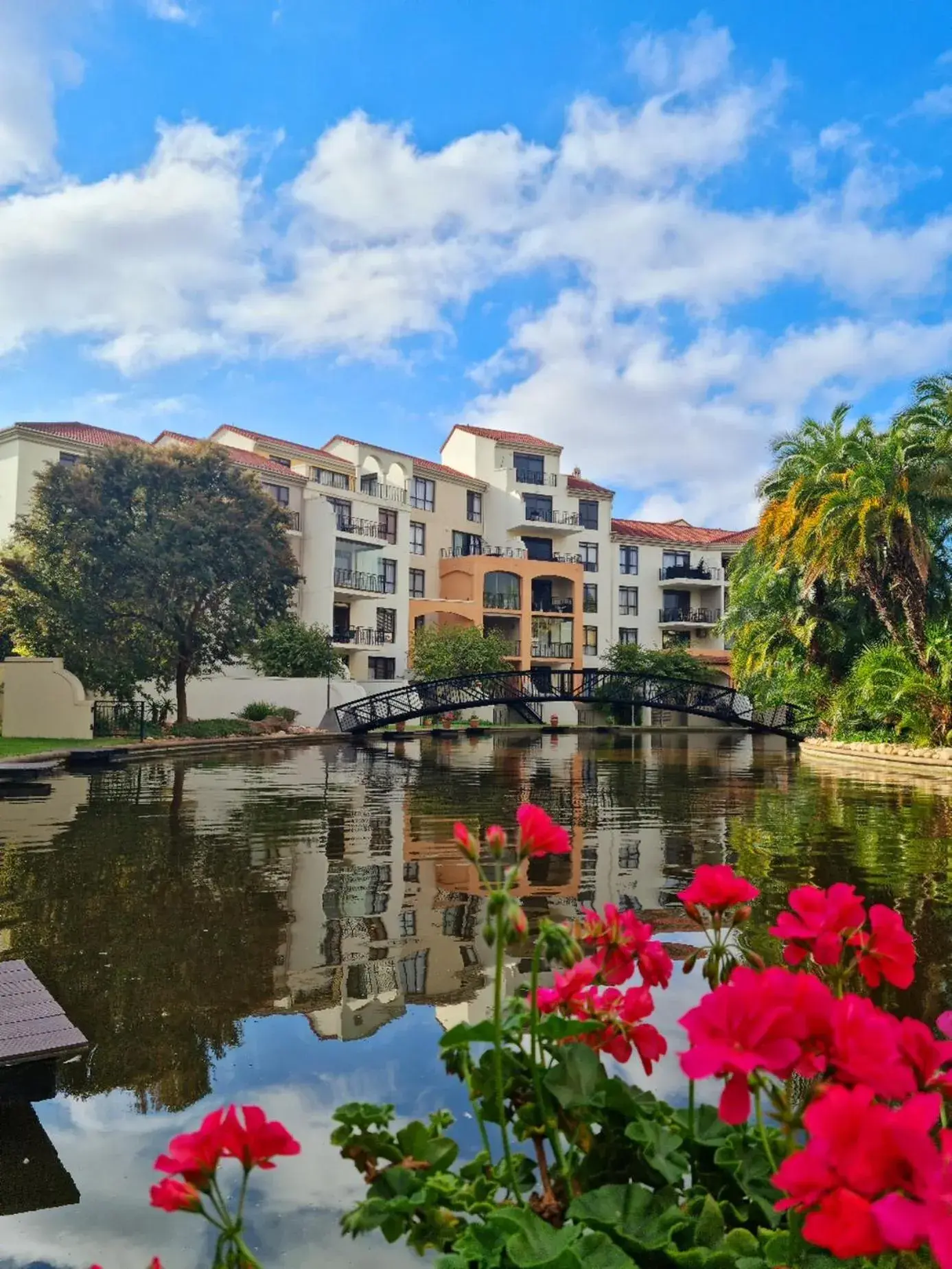 One-Bedroom Apartment in Island Club by Smart City Stays One-Bedroom Apartment in Island Club by Smart City Stays