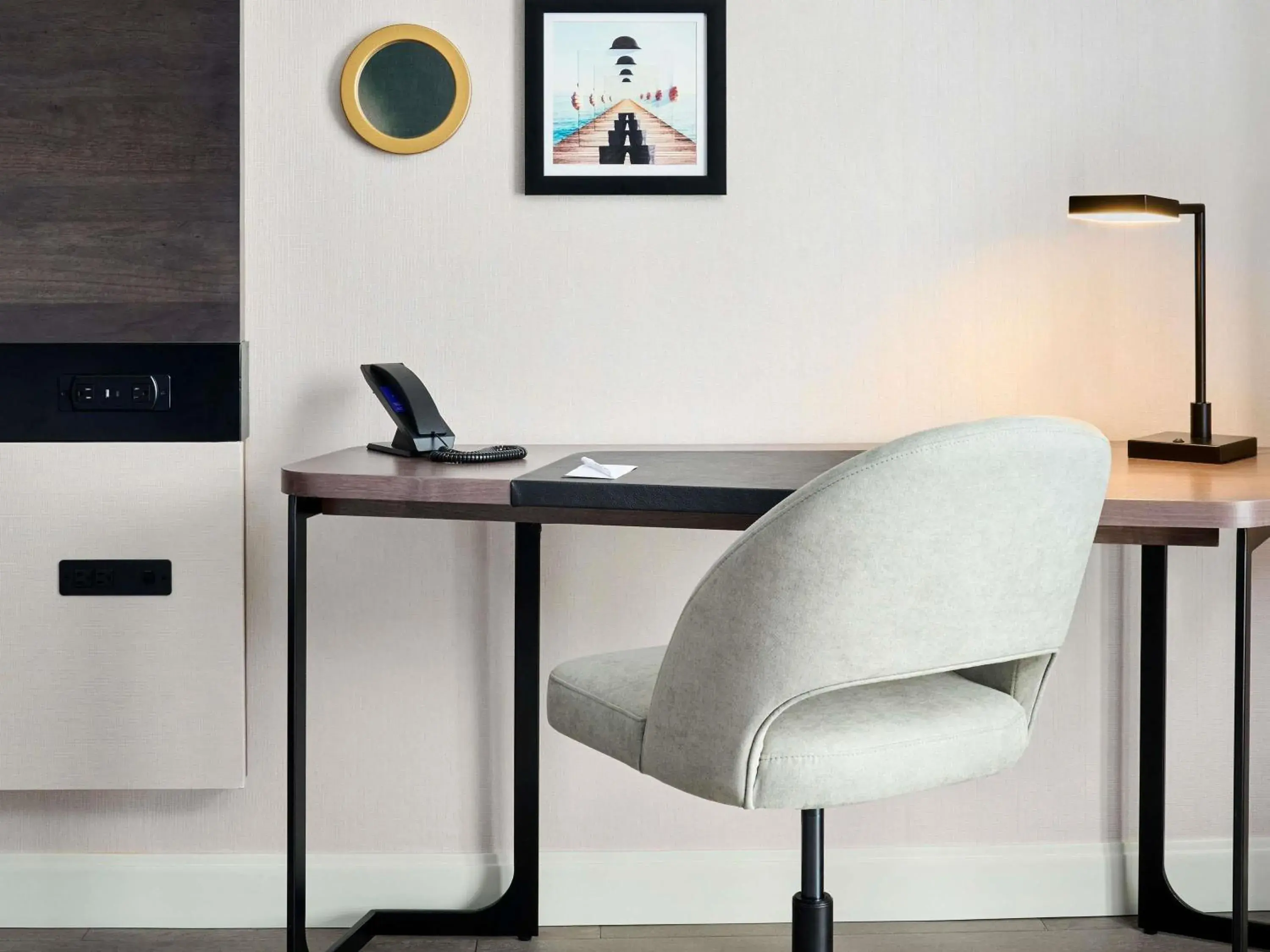 Premier Executive Room with King Bed. in The Novotel Toronto Centre Premier Executive Room with King Bed. in The Novotel Toronto Centre