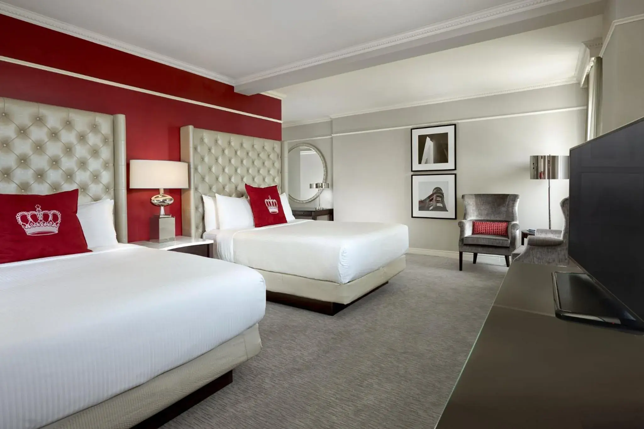 Deluxe Room - 2 Queen Beds in The Omni King Edward Hotel Deluxe Room - 2 Queen Beds in The Omni King Edward Hotel