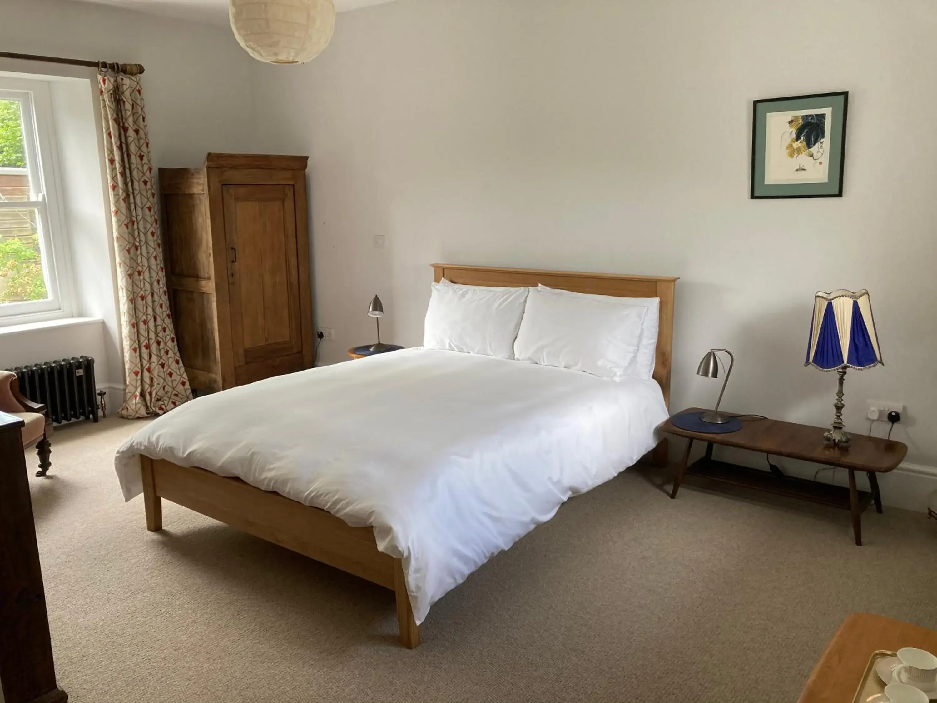 Deluxe Double Room with Shower in Frizenham Farmhouse Deluxe Double Room with Shower in Frizenham Farmhouse