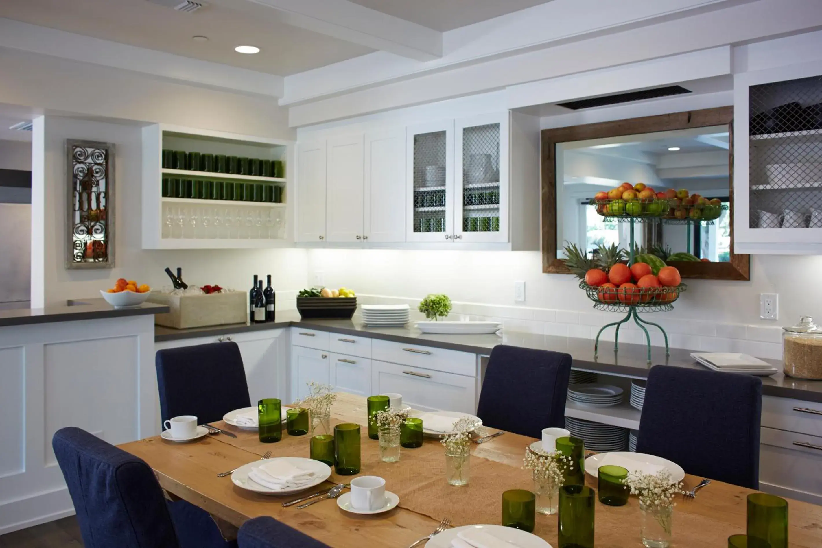 SummerWood Inn SummerWood Inn