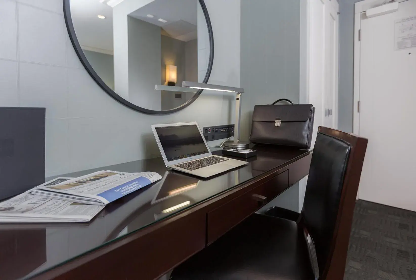 Queen Room in The St. Regis Hotel Queen Room in The St. Regis Hotel