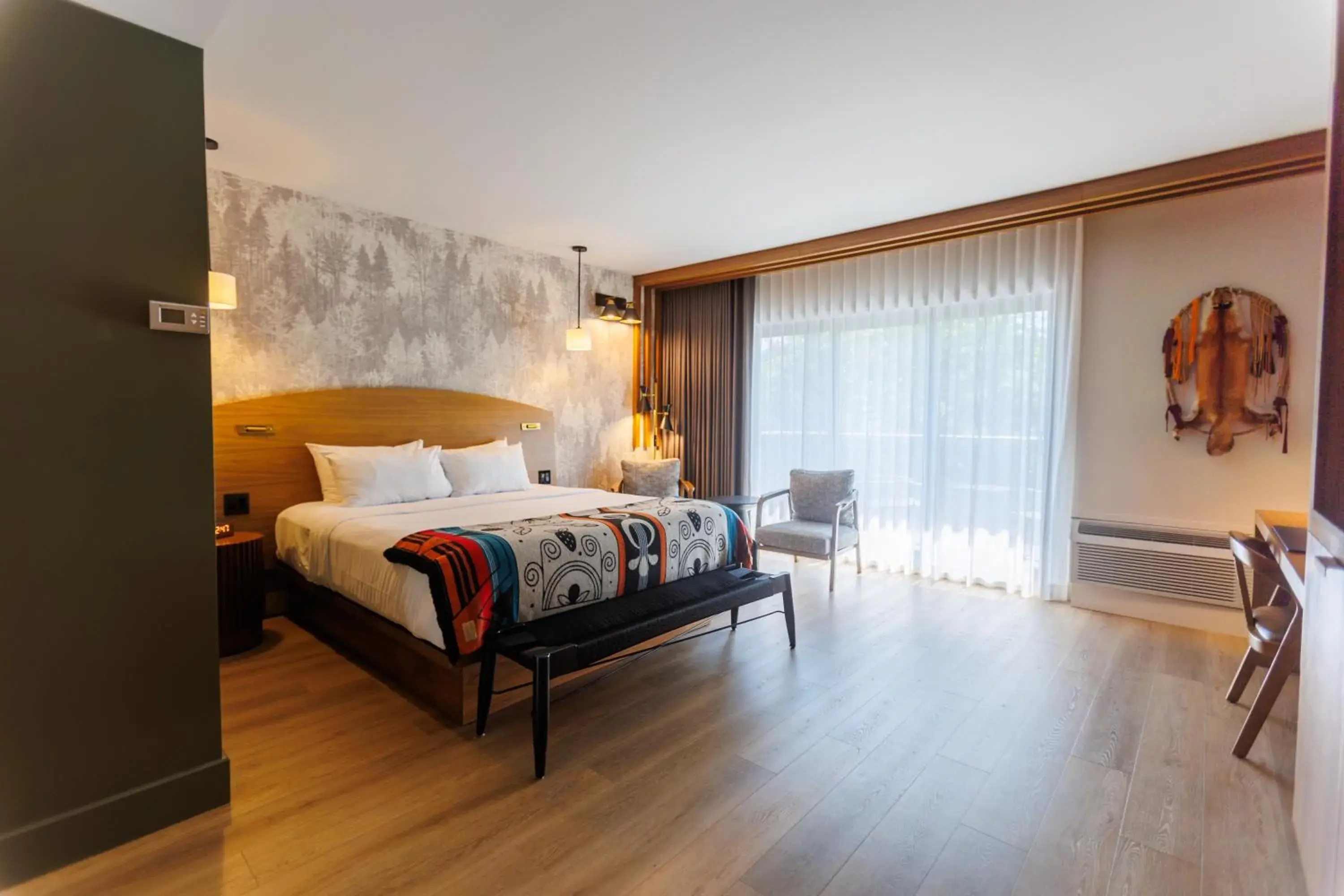 Deluxe King Room in Hôtel-Musée Premières Nations Deluxe King Room in Hôtel-Musée Premières Nations