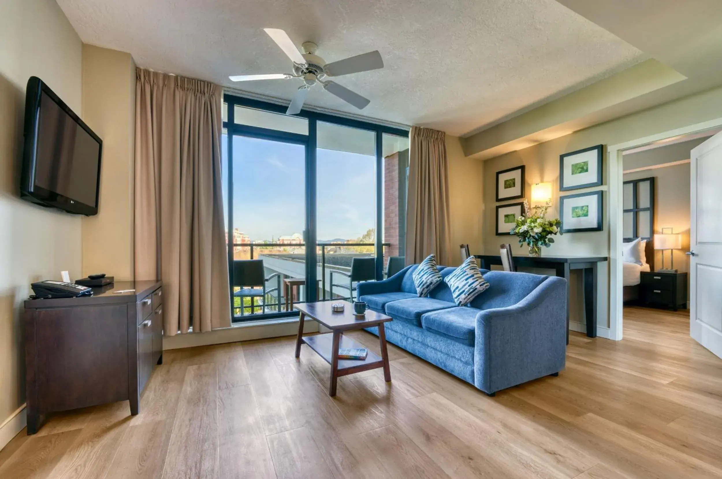 Two-Bedroom Suite in Oswego Hotel Two-Bedroom Suite in Oswego Hotel