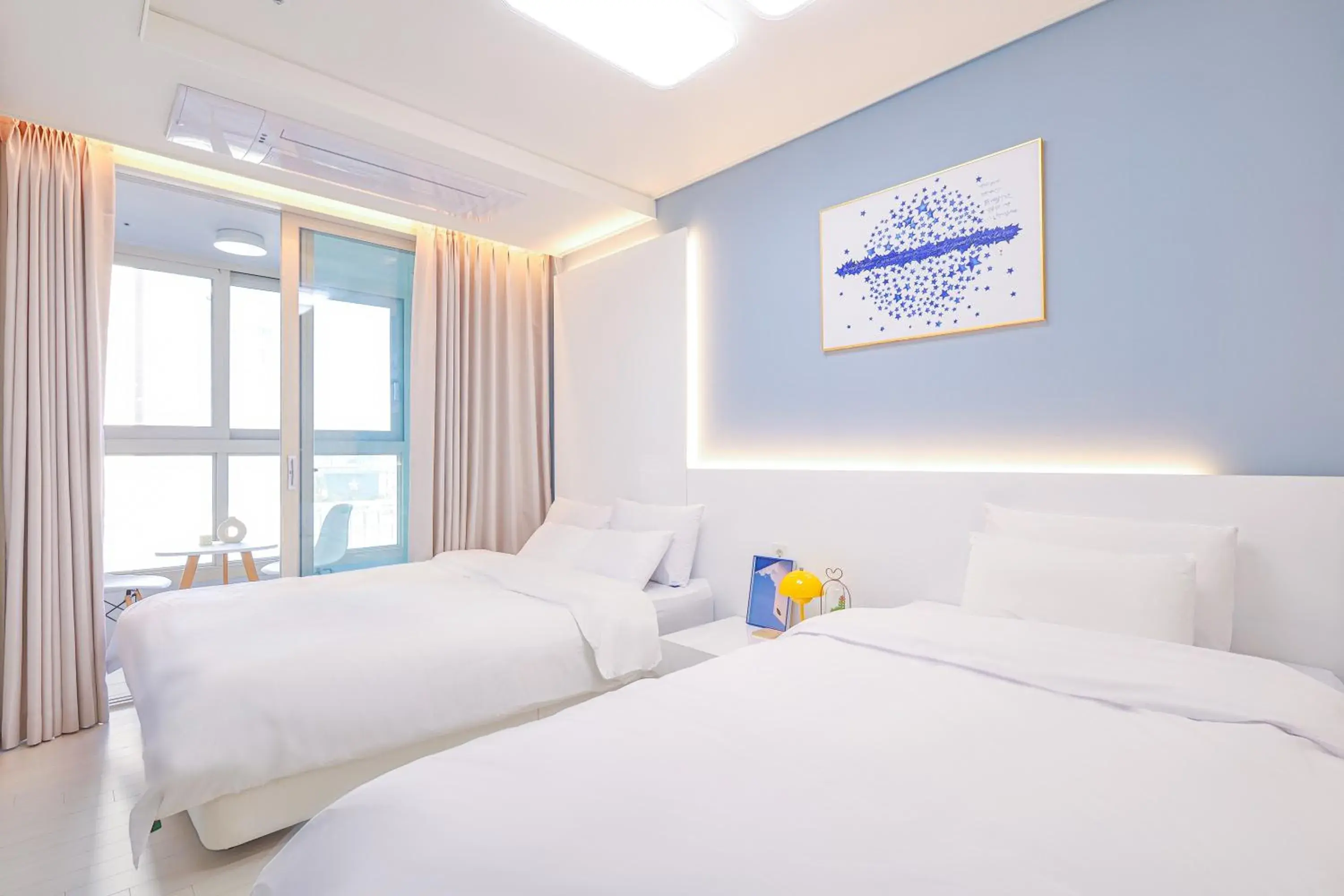 Standard Twin Room in Landmark Stay in Songdo Standard Twin Room in Landmark Stay in Songdo