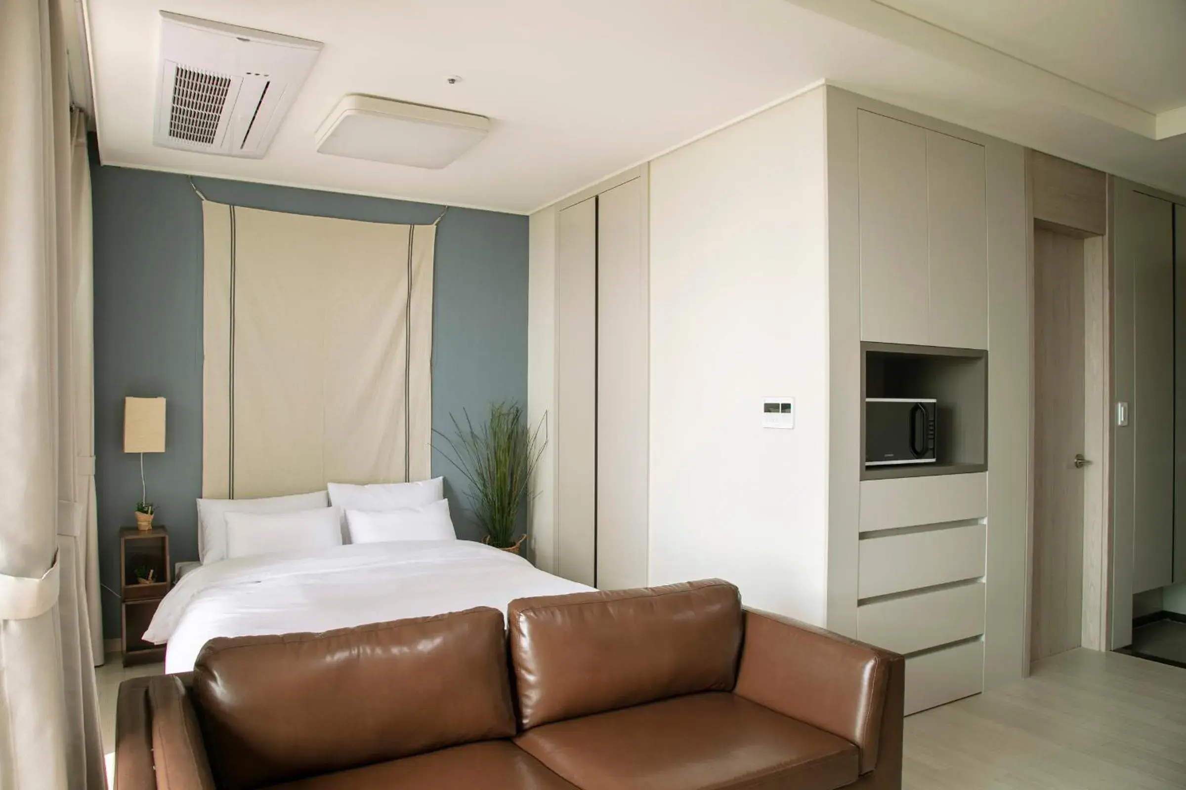 Suite in Landmark Stay in Songdo Suite in Landmark Stay in Songdo
