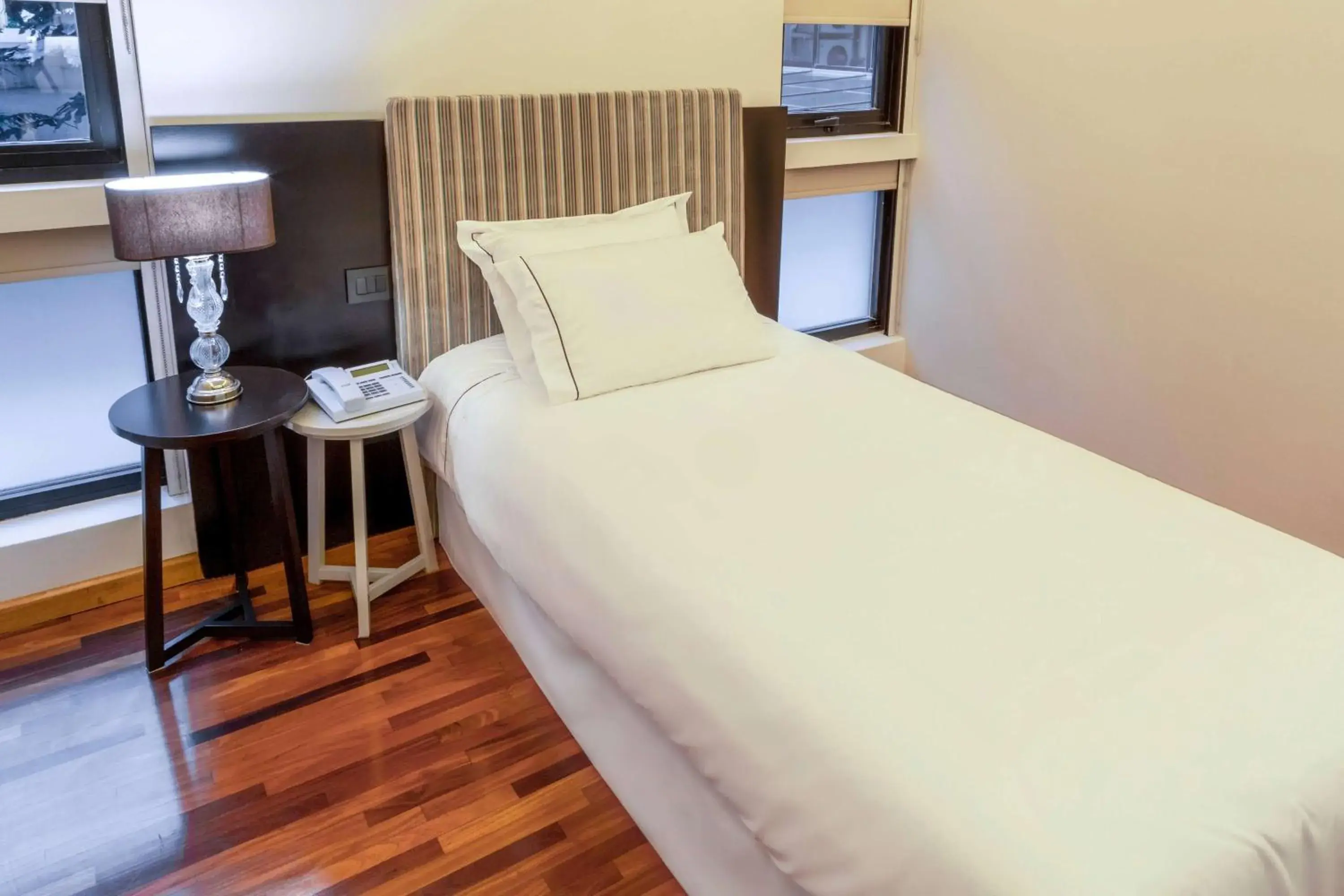 1 Double Bed, Concept, Mobility Accessible Room, Non Smoking in Esplendor by Wyndham Buenos Aires Tango 1 Double Bed, Concept, Mobility Accessible Room, Non Smoking in Esplendor by Wyndham Buenos Aires Tango