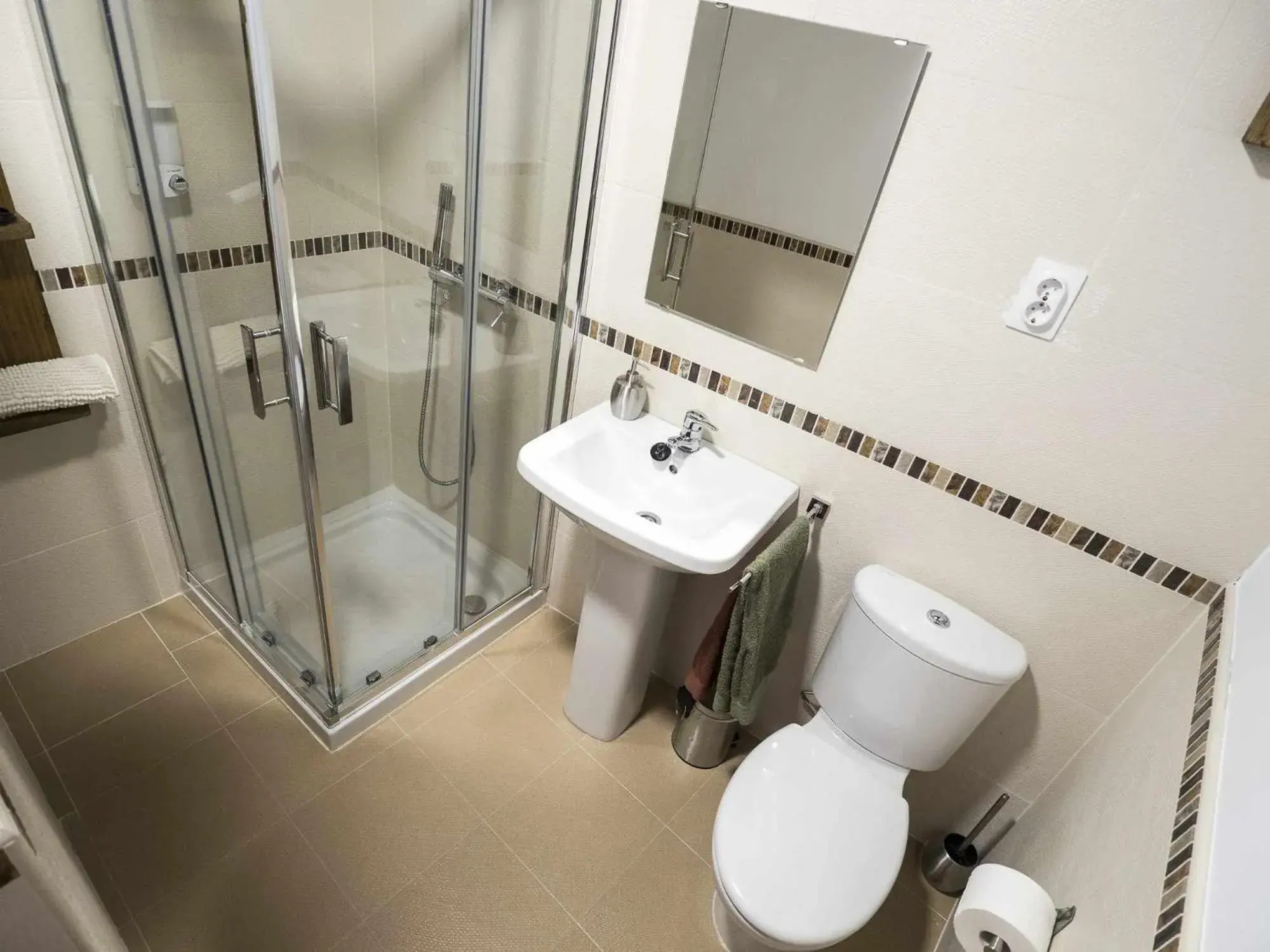 Twin Room with Private Bathroom - single occupancy in Posada Casa Juanes Twin Room with Private Bathroom - single occupancy in Posada Casa Juanes