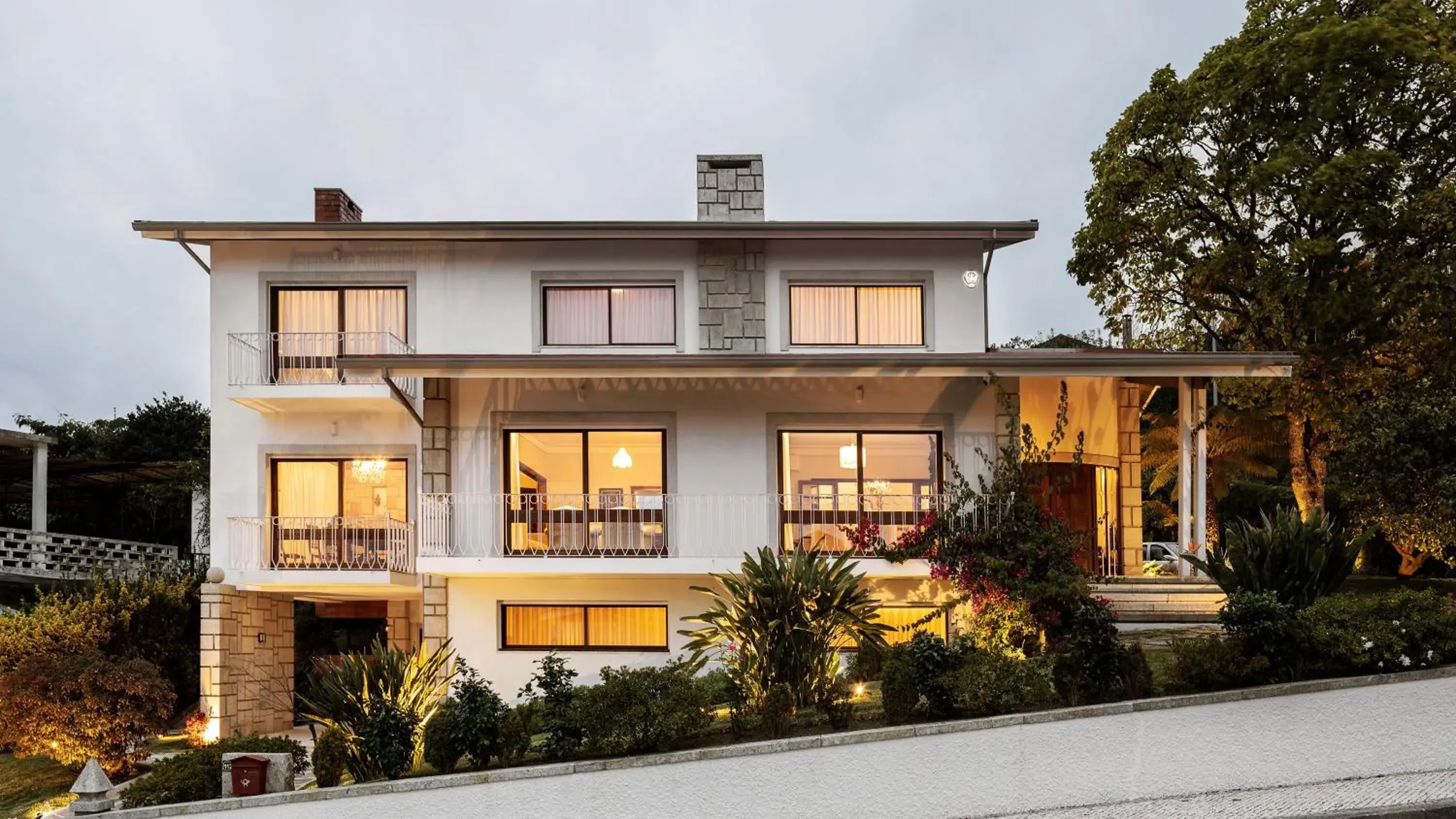 Santiago Family House Santiago Family House