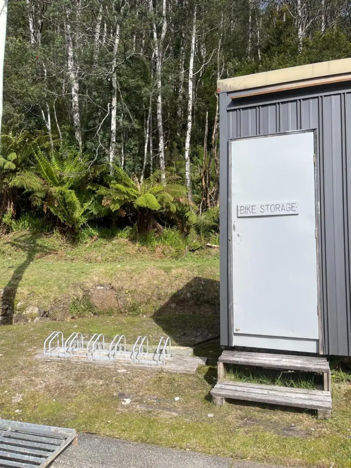 Dorm Single Room - single occupancy in Mountain View Motel Dorm Single Room - single occupancy in Mountain View Motel