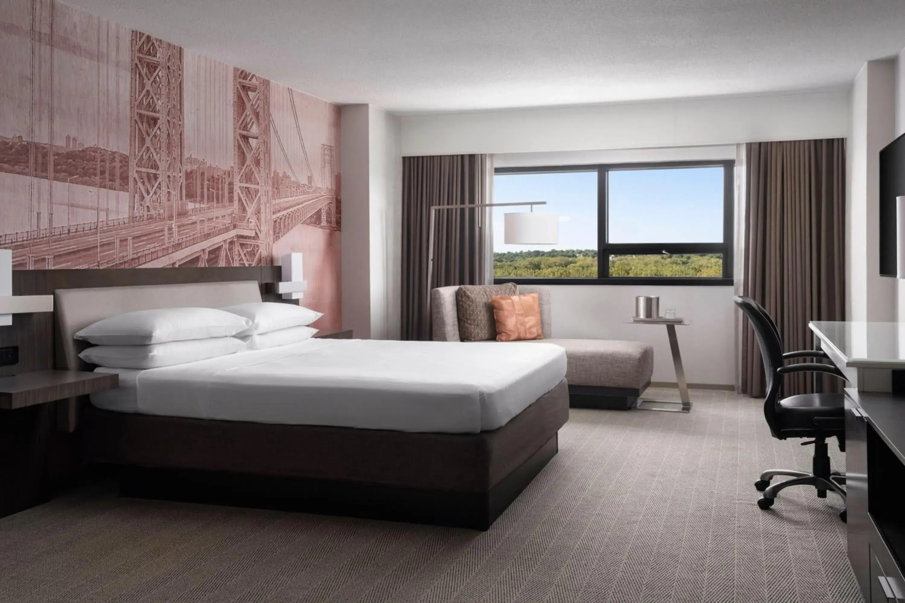 MClub Lounge, M Club lounge access, Guest room, 1 King in Teaneck Marriott at Glenpointe MClub Lounge, M Club lounge access, Guest room, 1 King in Teaneck Marriott at Glenpointe