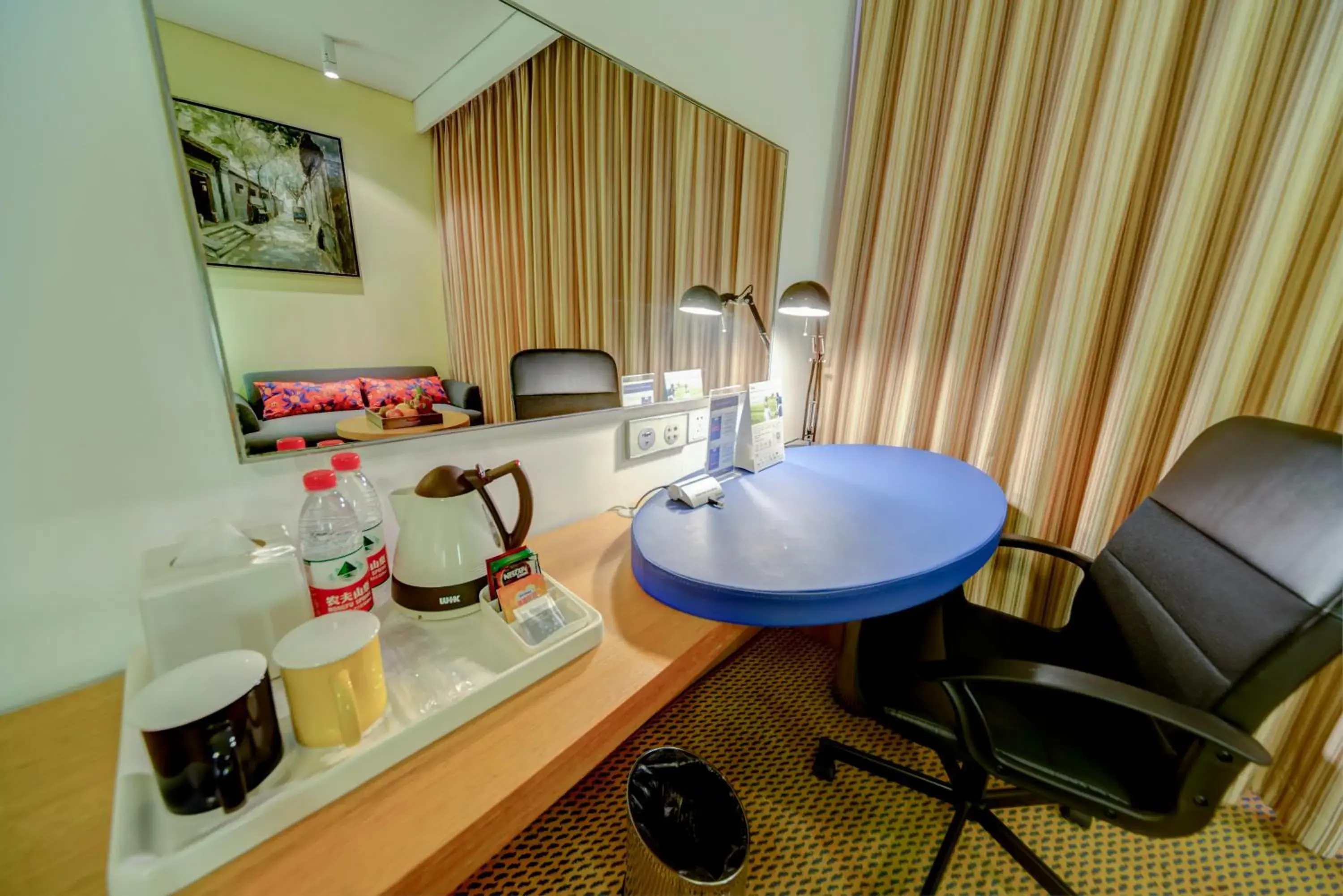 Standard Twin Room with Air Purifier in Holiday Inn Express Beijing Temple of Heaven by IHG Standard Twin Room with Air Purifier in Holiday Inn Express Beijing Temple of Heaven by IHG