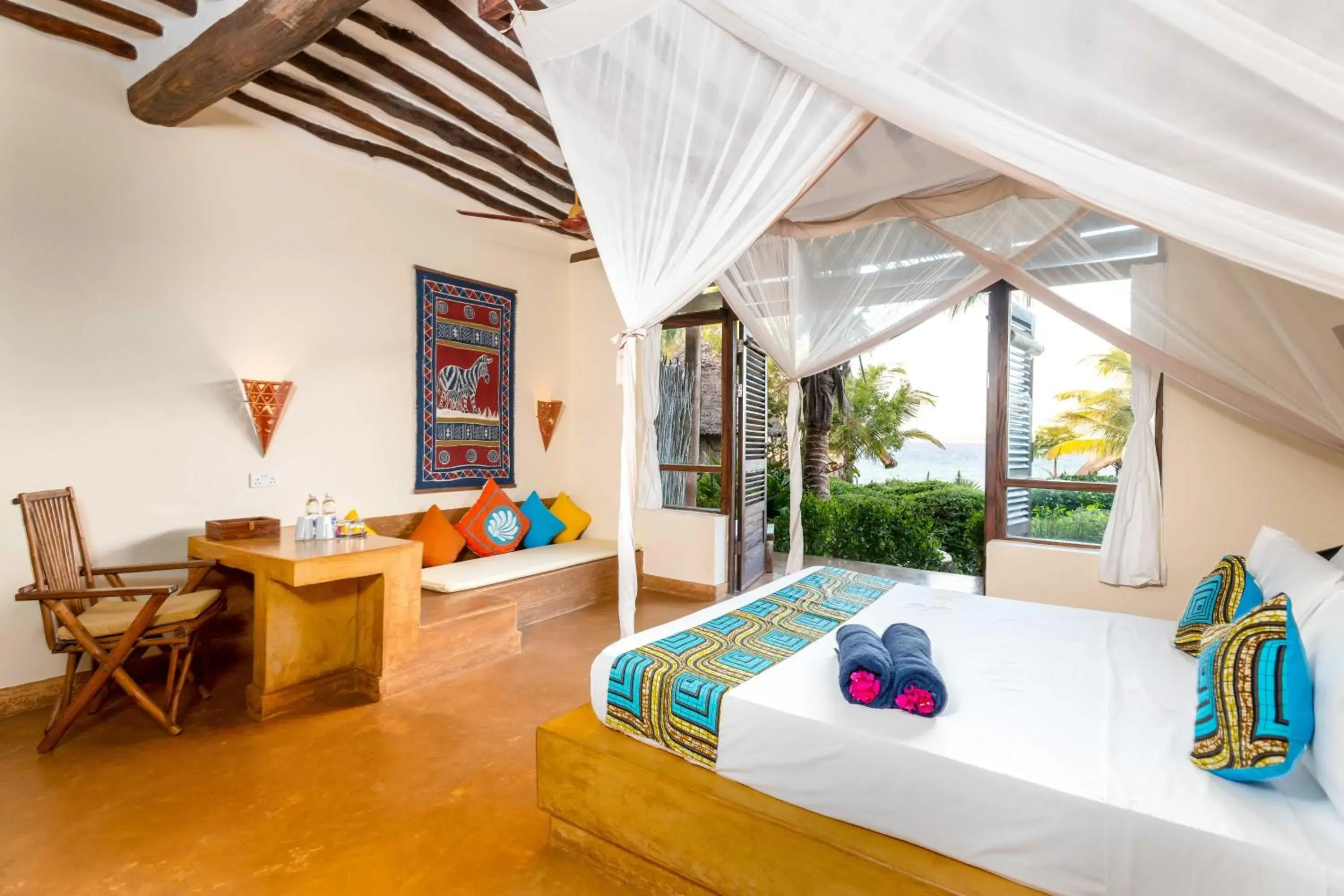 Suite with Ocean View - single occupancy in Sunshine Marine Lodge Suite with Ocean View - single occupancy in Sunshine Marine Lodge