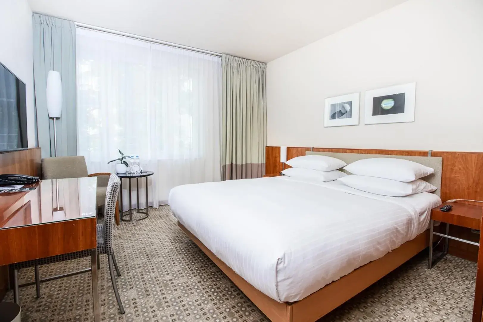 Superior Garden View in K+K Hotel Central Superior Garden View in K+K Hotel Central