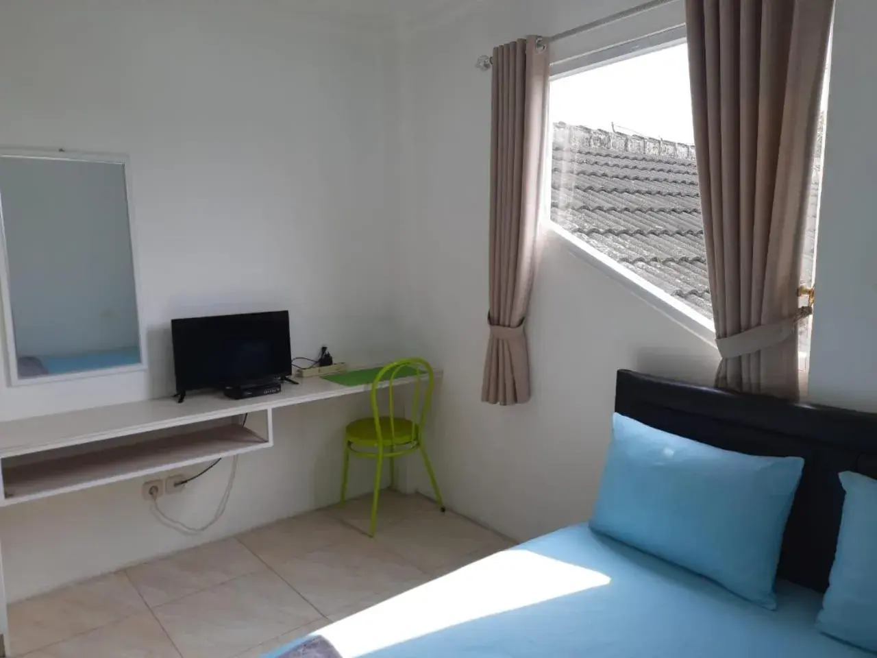 Standard Double Room in DACOSTEL Syariah Standard Double Room in DACOSTEL Syariah