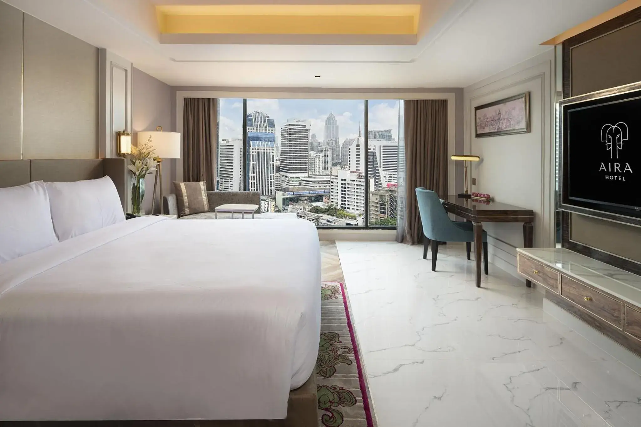 Premier King room with City View in Aira Hotel Bangkok Sukhumvit 11 Premier King room with City View in Aira Hotel Bangkok Sukhumvit 11