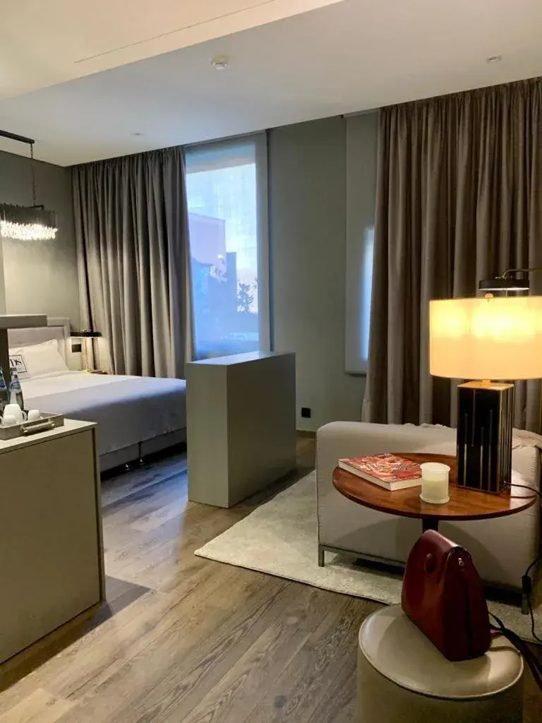 Suite with Hot Tub in DS Hotel Lusopark Suite with Hot Tub in DS Hotel Lusopark