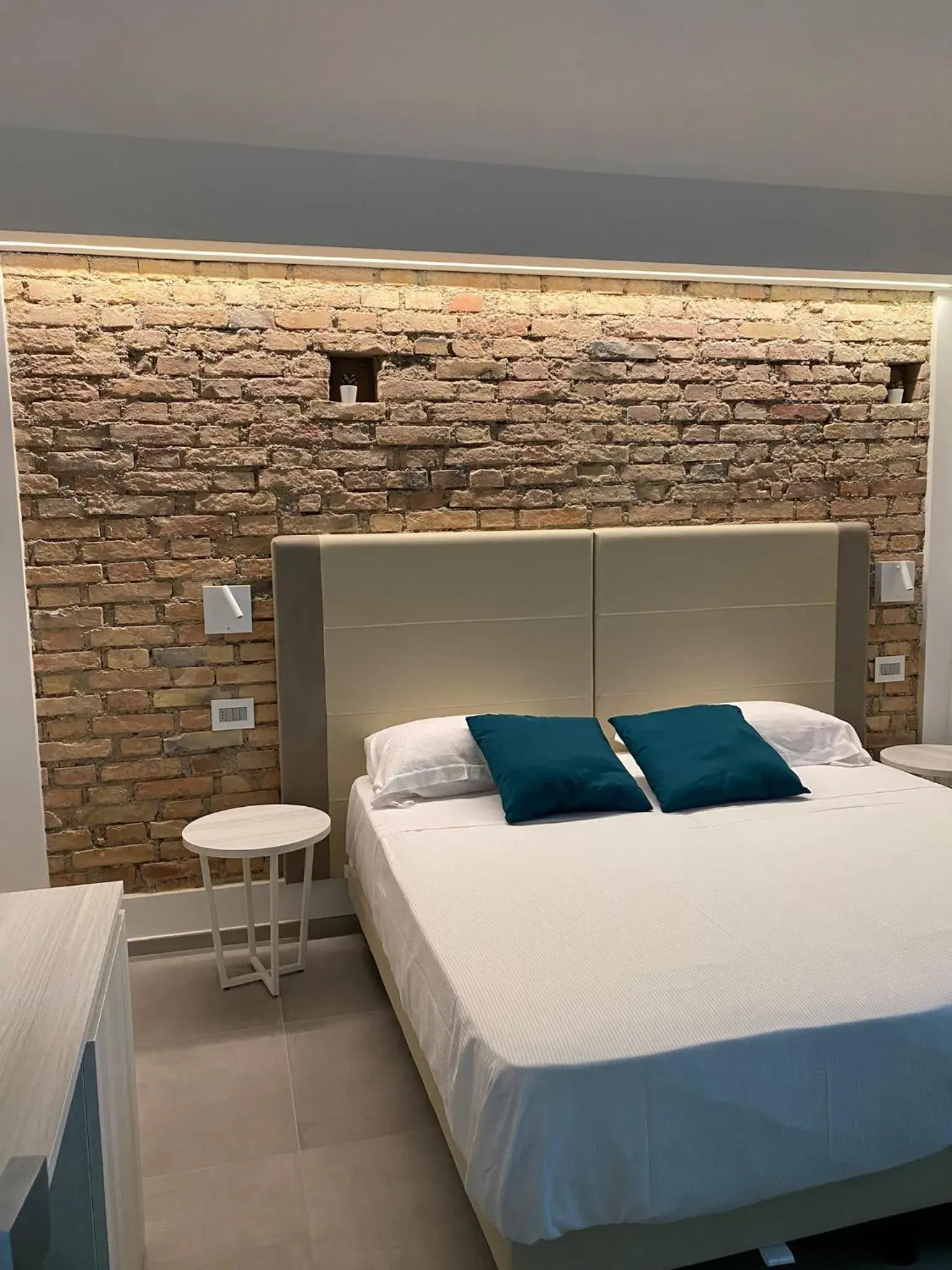 Large Double Room in Naturamare B&B Large Double Room in Naturamare B&B