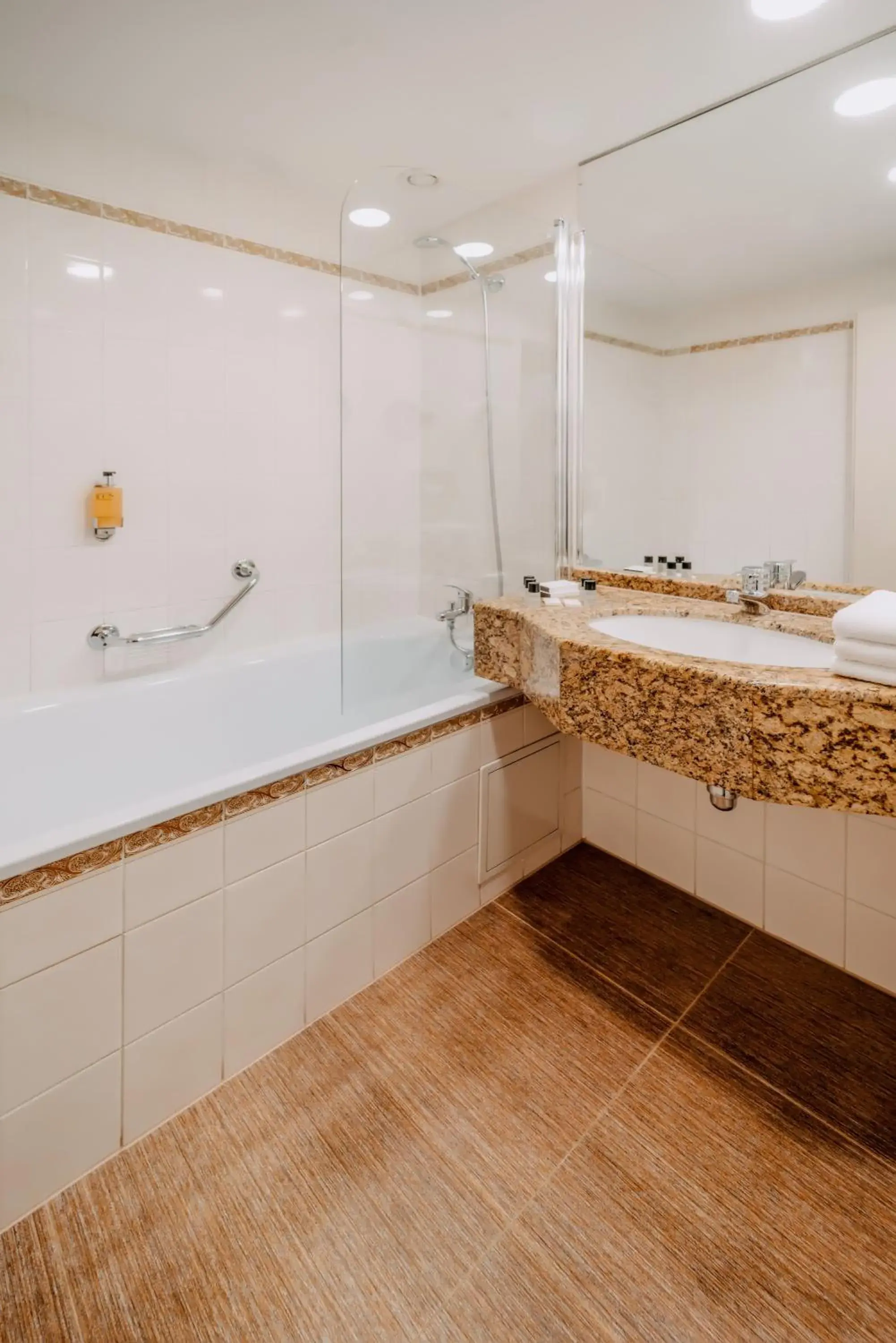 Standard Double or Twin Room in Plaza Prague - Czech Leading Hotels Standard Double or Twin Room in Plaza Prague - Czech Leading Hotels