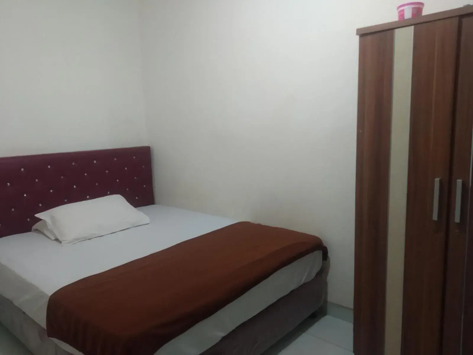 Single Room - single occupancy in Modern indekos Cilegon Syariah Near Hospital Krakatau Medika Redpartner Single Room - single occupancy in Modern indekos Cilegon Syariah Near Hospital Krakatau Medika Redpartner