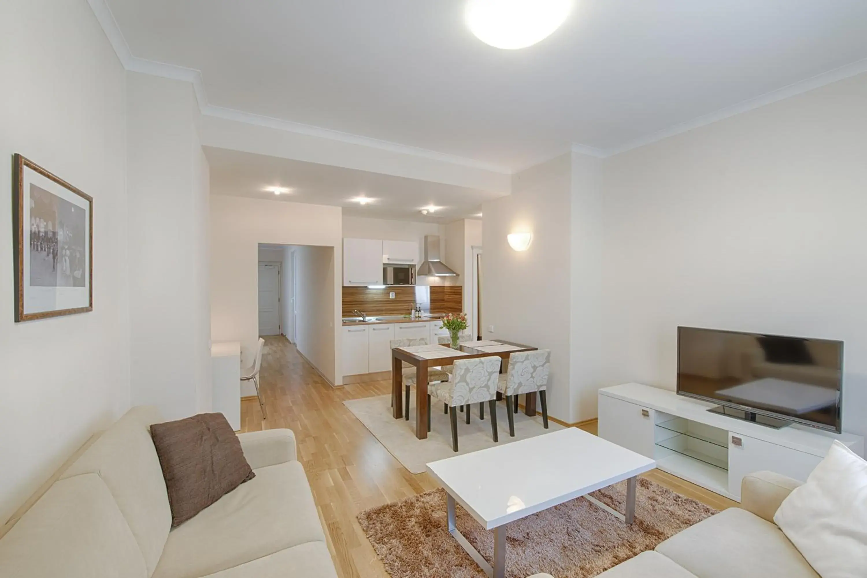 Apartment (4 Adults) in Hotel Embassy Apartment (4 Adults) in Hotel Embassy