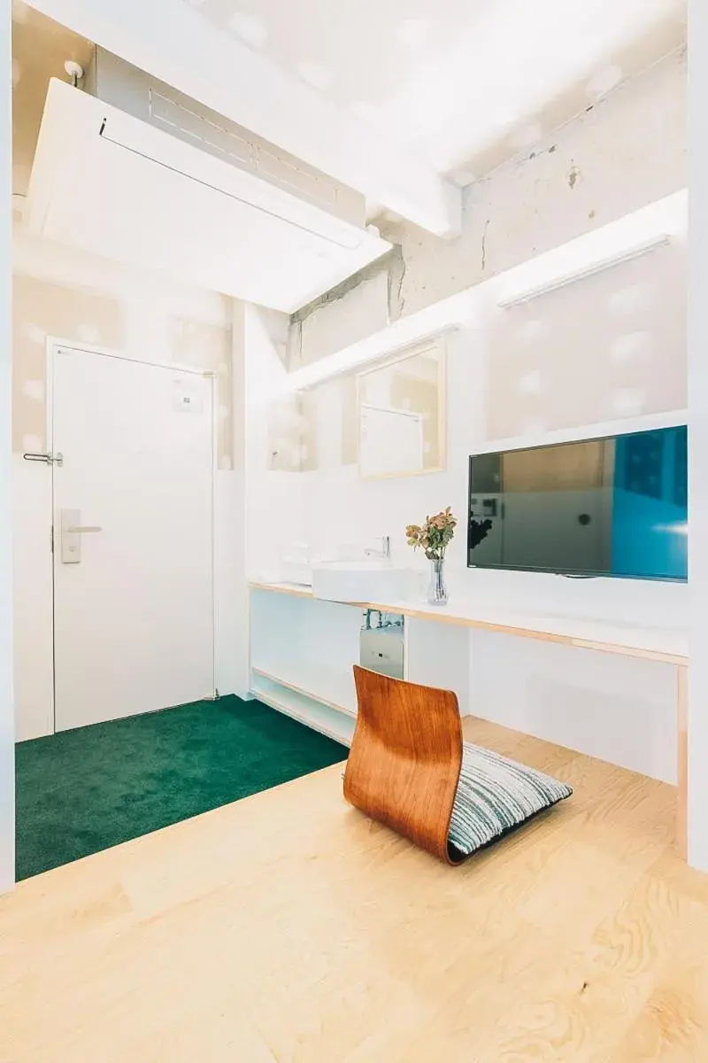 Standard Double Room with City View - single occupancy in Of Hotel Standard Double Room with City View - single occupancy in Of Hotel