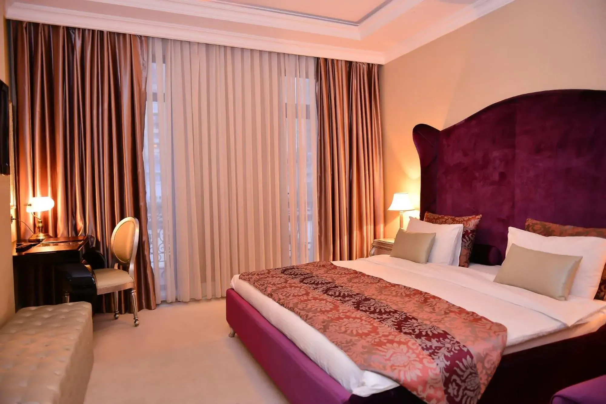 Double Room with Lake View in Lake Palace Baku Double Room with Lake View in Lake Palace Baku