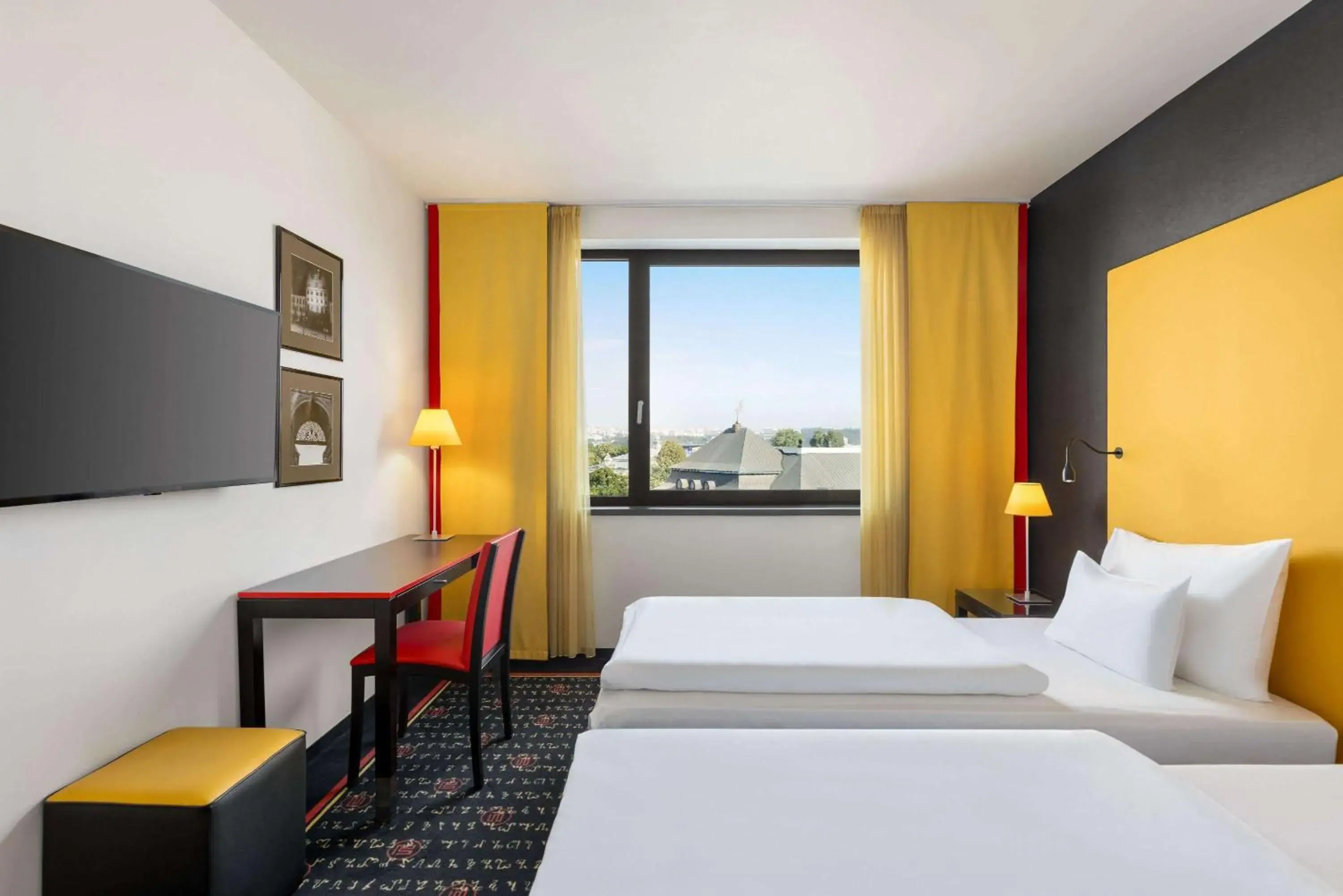 Superior Twin Room in Vienna House Easy by Wyndham Pilsen Superior Twin Room in Vienna House Easy by Wyndham Pilsen