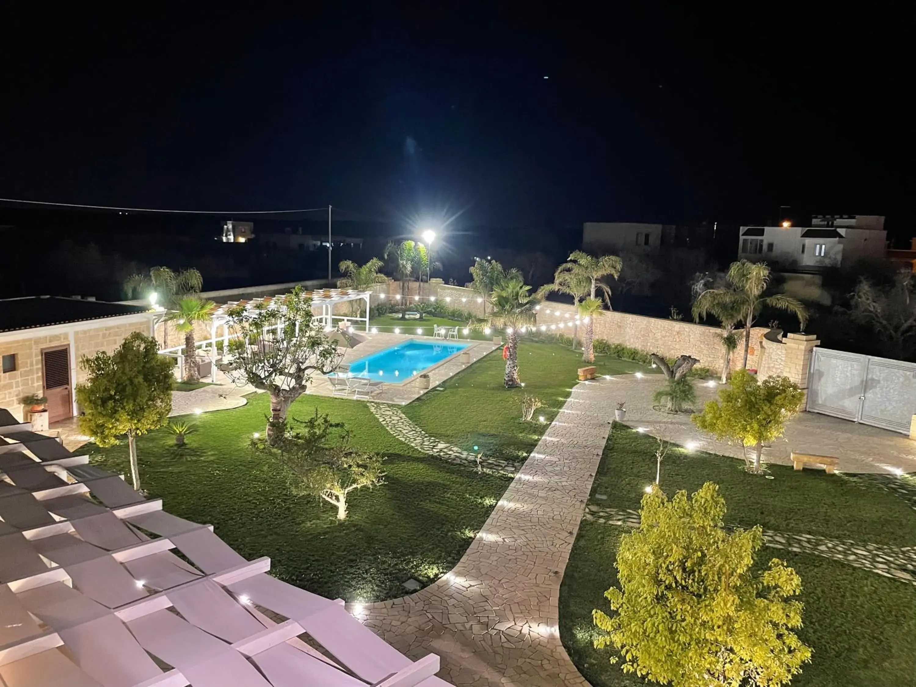 DIMORA SPACCAMONTI DIMORA SPACCAMONTI