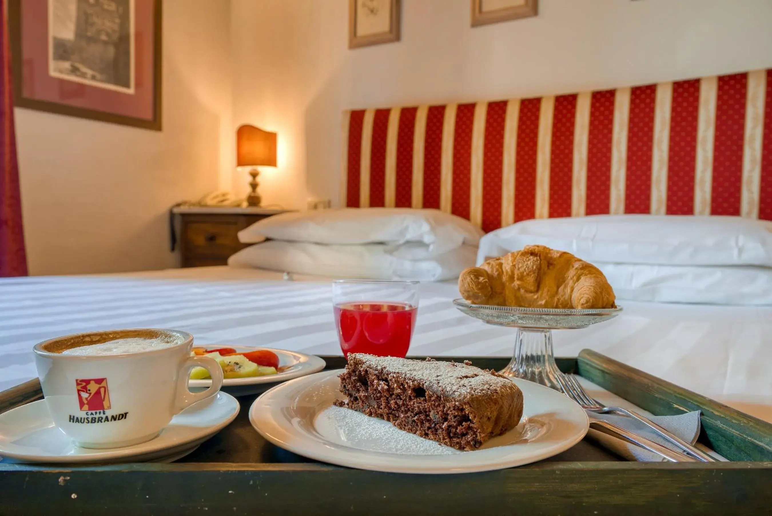 Quadruple Room in Borgo Mandoleto - Country Resort & Spa Quadruple Room in Borgo Mandoleto - Country Resort & Spa