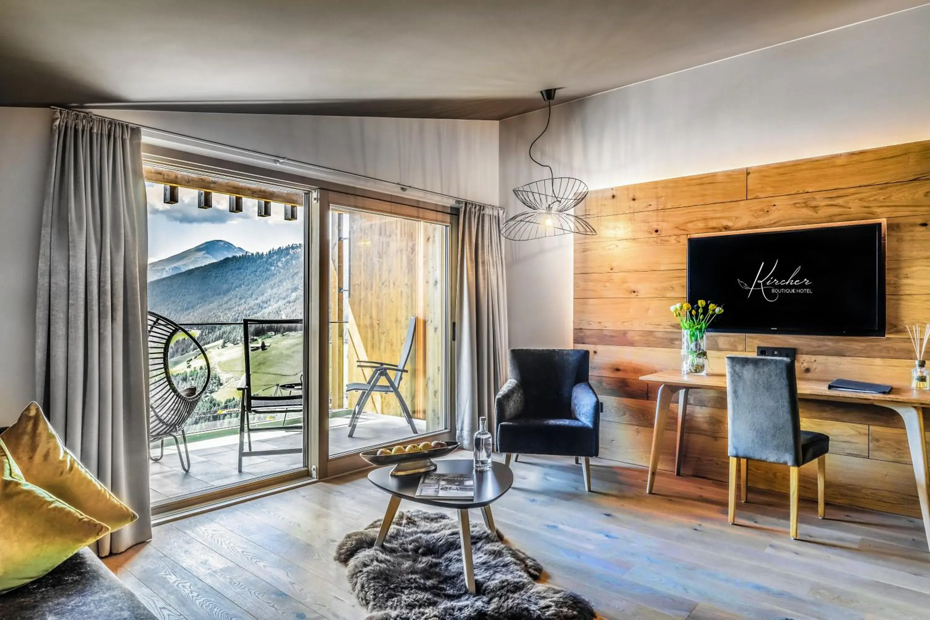 Suite with Balcony and Mountain View in Boutique Hotel Kircher Suite with Balcony and Mountain View in Boutique Hotel Kircher
