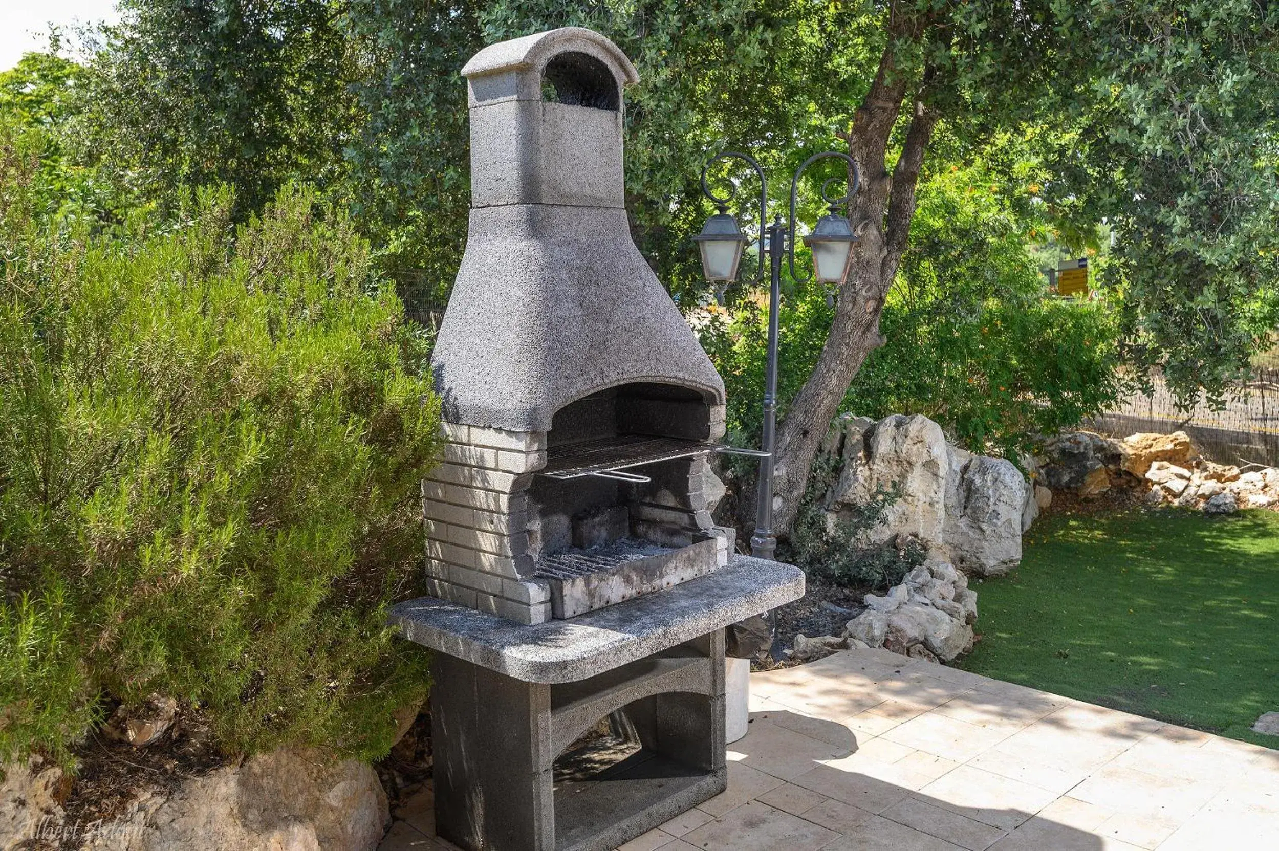 Six-Bedroom Villa with Private Pool and Hot Tub in Lev Hahoresh Boutique Hotel Six-Bedroom Villa with Private Pool and Hot Tub in Lev Hahoresh Boutique Hotel