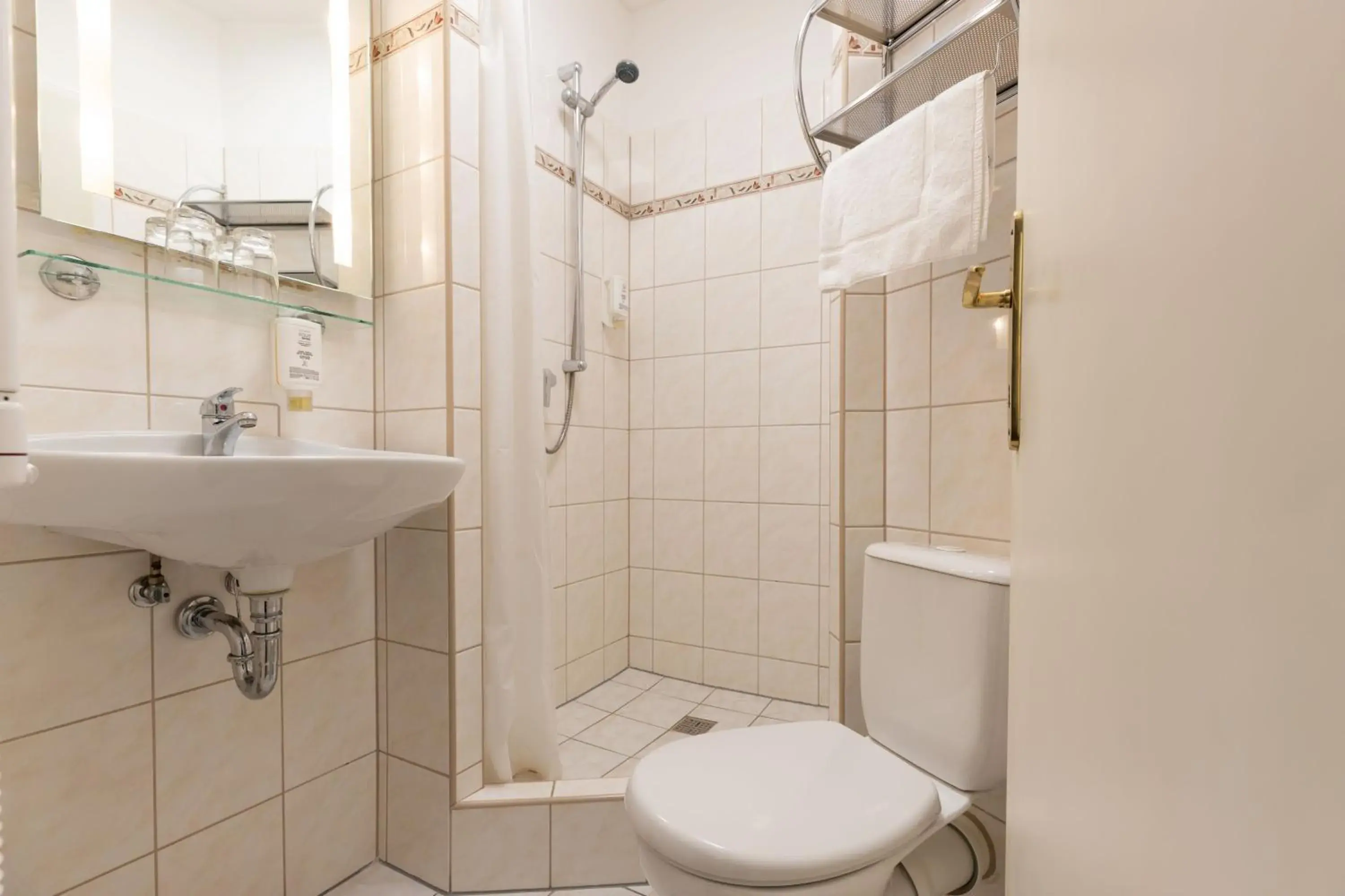 Double or Twin Room in Active & Wellness Hotel Subterra Double or Twin Room in Active & Wellness Hotel Subterra