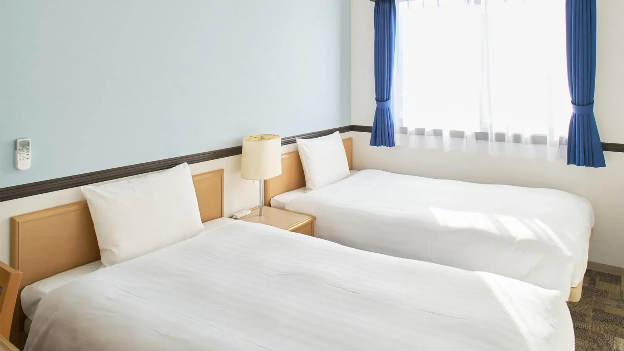 Twin Room - Non-Smoking in Toyoko Inn Nagoya Marunouchi Twin Room - Non-Smoking in Toyoko Inn Nagoya Marunouchi