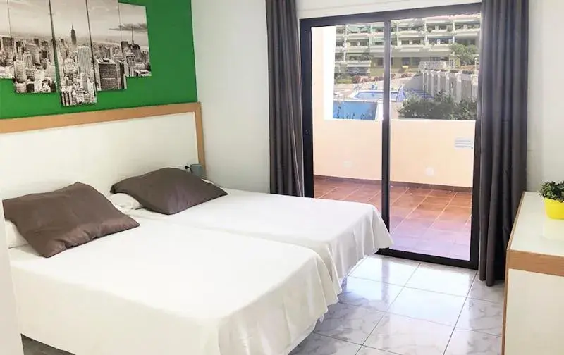 One-Bedroom Apartment with Sea View - single occupancy in Apartamentos Bahia Playa One-Bedroom Apartment with Sea View - single occupancy in Apartamentos Bahia Playa