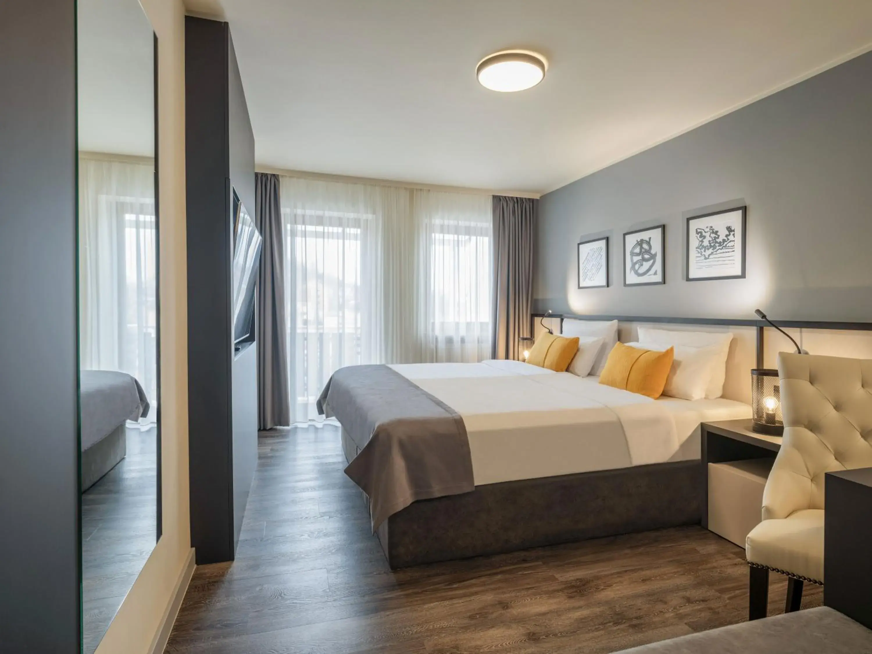 Junior Suite with Balcony in Hotel Innsento - Health Campus Passau Junior Suite with Balcony in Hotel Innsento - Health Campus Passau